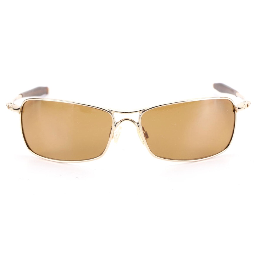 Oakley Polarized Crosshair  Sunglasses with Costa Del Mar Case | EBTH