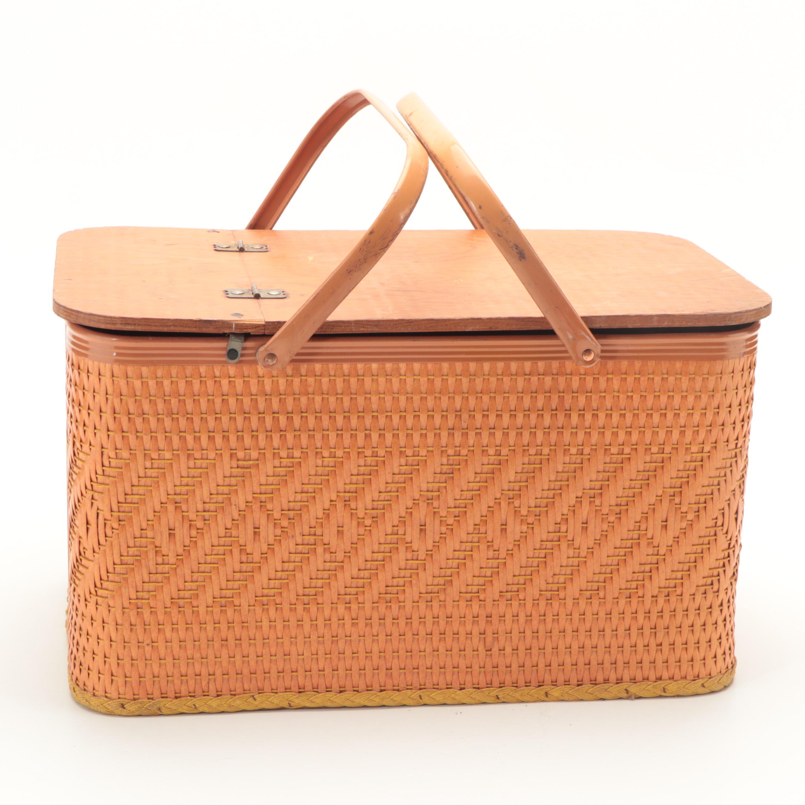 Redmon Picnic Basket with Longaberger Kiddie Purse and Royce Hanging