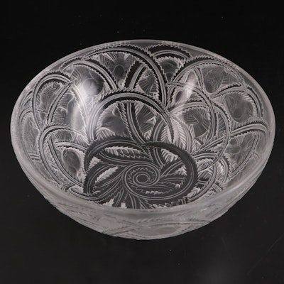 Lalique "Pinson" Frosted and Clear Crystal Bowl, 20th Century