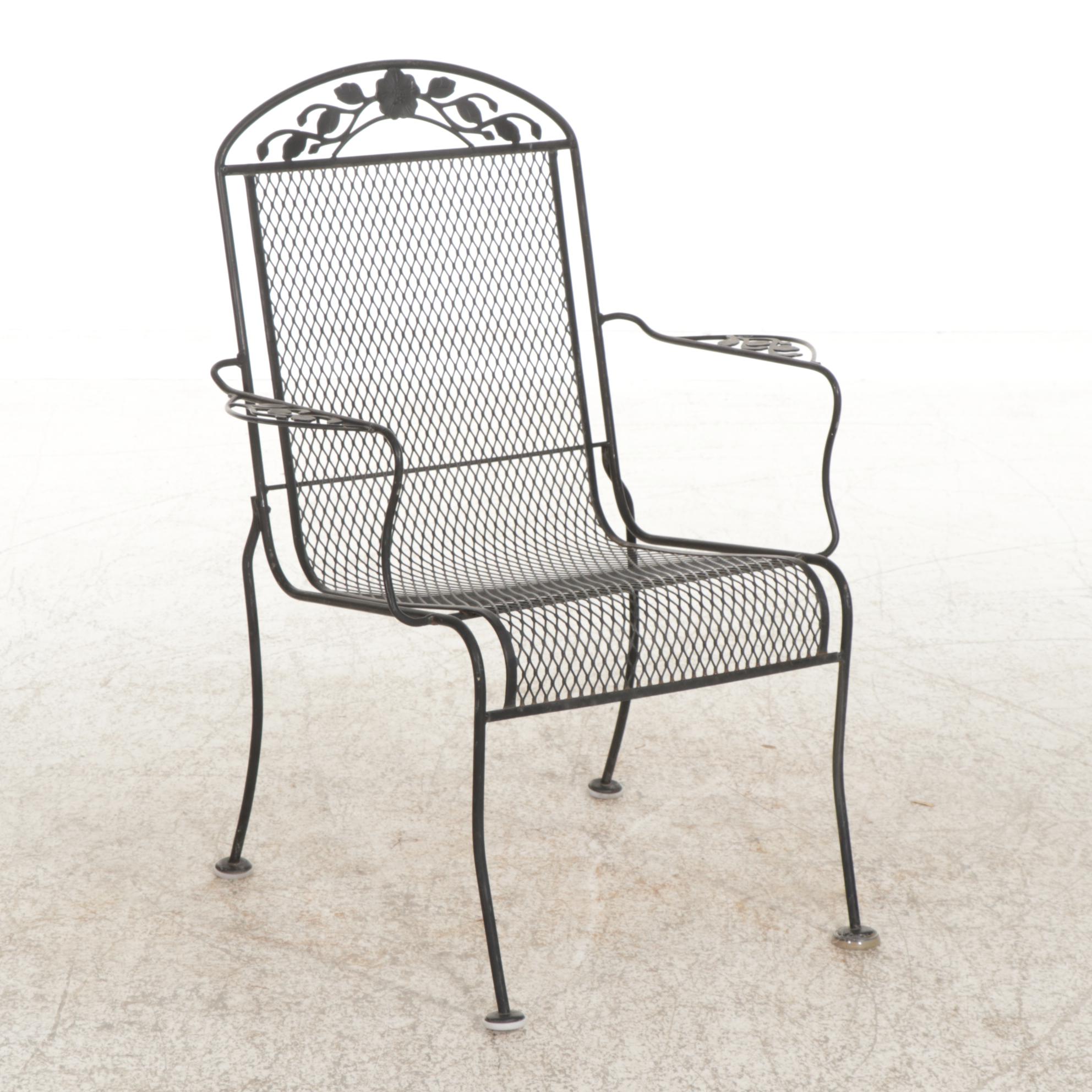 Metal Mesh Patio Dining Table and Four Chairs EBTH