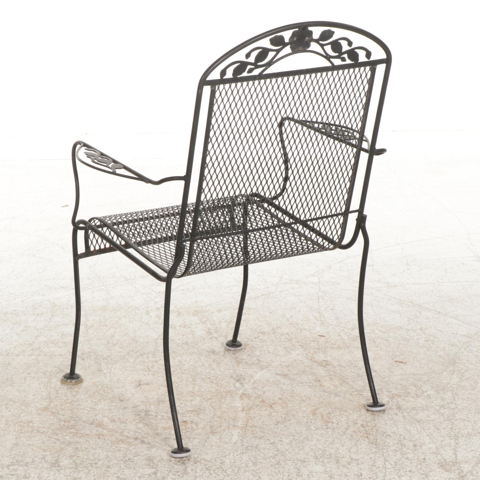 Metal Mesh Patio Dining Table and Four Chairs EBTH