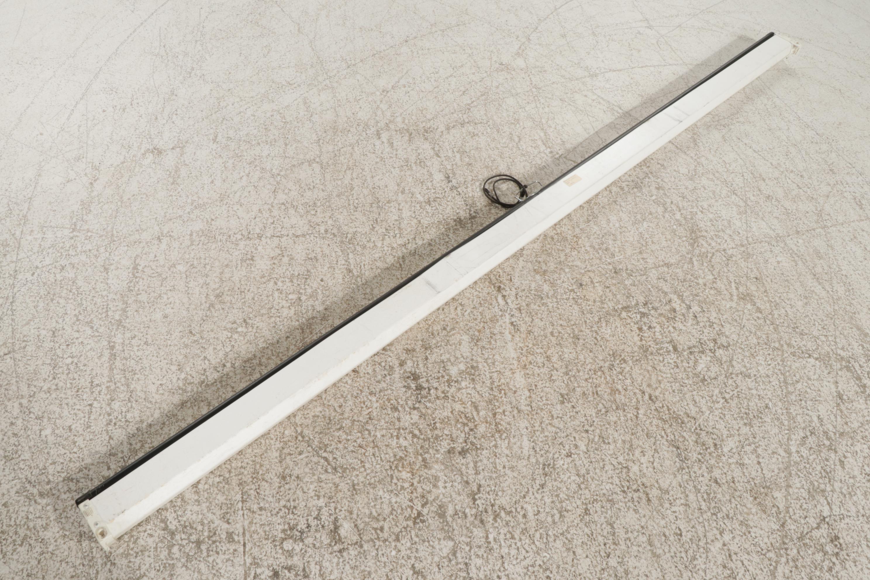 Draper Luma Wall Mounted Projection Screen EBTH