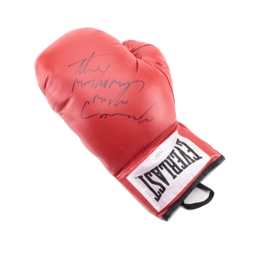 Héctor "Macho" Camacho Signed Everlast Boxing Glove