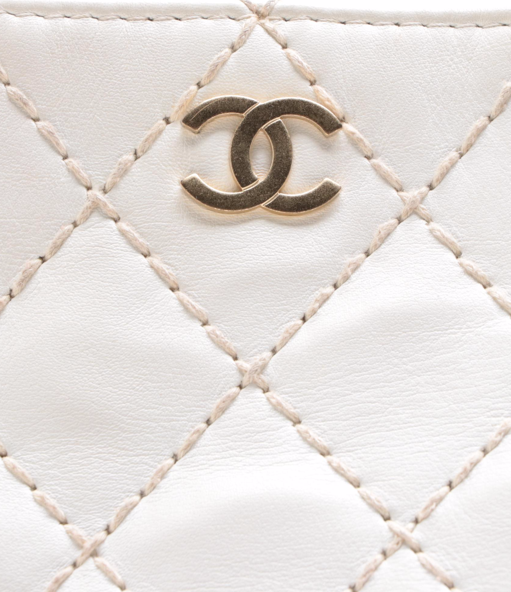 Chanel Quilted Leather Shoulder Bag EBTH