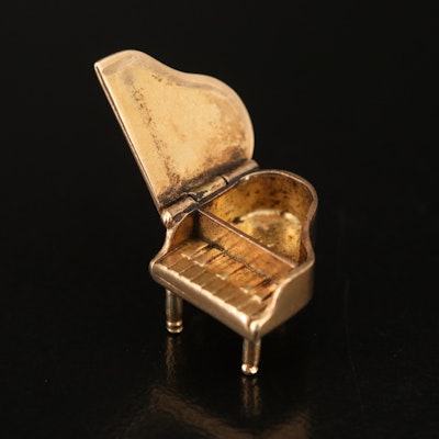 10K Articulating Piano Charm