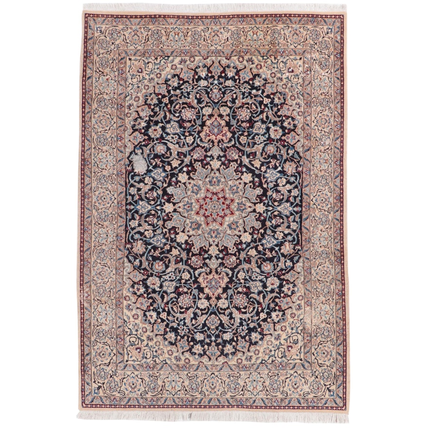 5'6 x 8'4 Hand-Knotted Persian Isfahan Area Rug