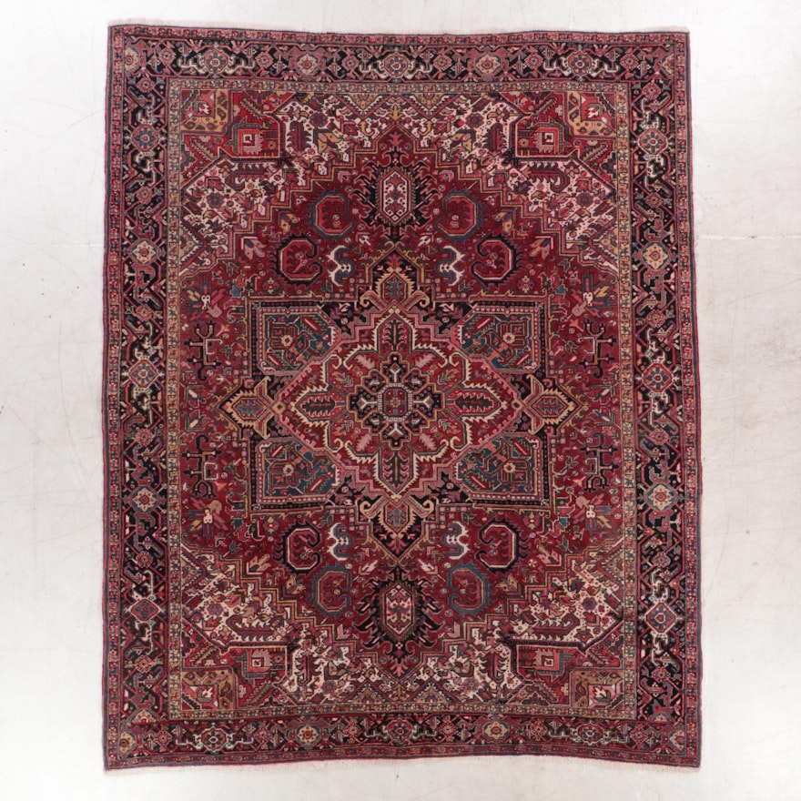 9'9 x 12'2 Hand-Knotted Persian Heriz Room Sized Rug