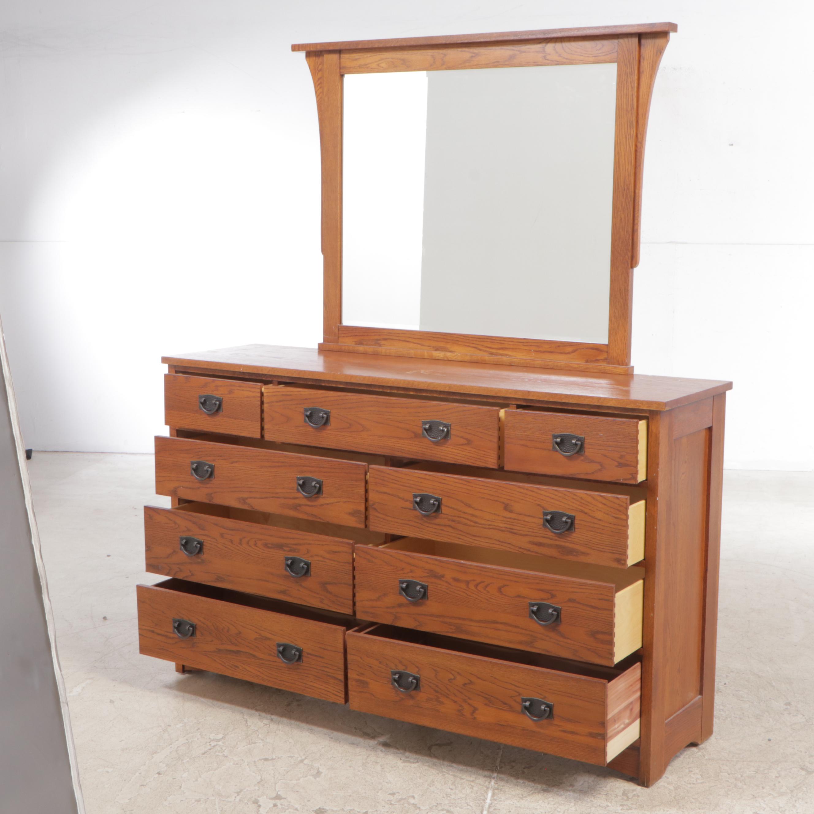 Thomasville "Impressions" Arts and Crafts Style Oak NineDrawer Dresser EBTH