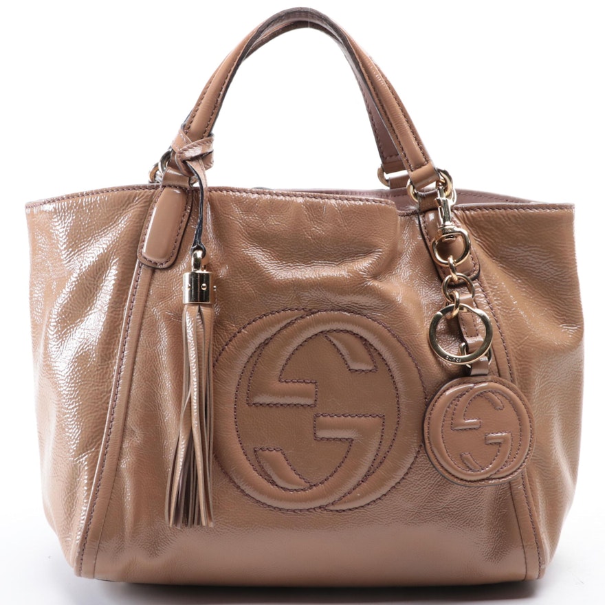 Gucci Interlocking GG Soho Two-Way Bag with Tassel in Grainy Patent Leather
