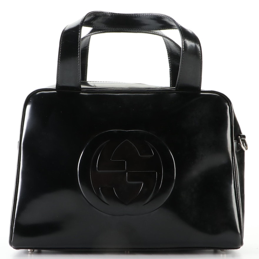 Gucci Small Interlocking GG Zip Handbag in Black Mastercalf Leather