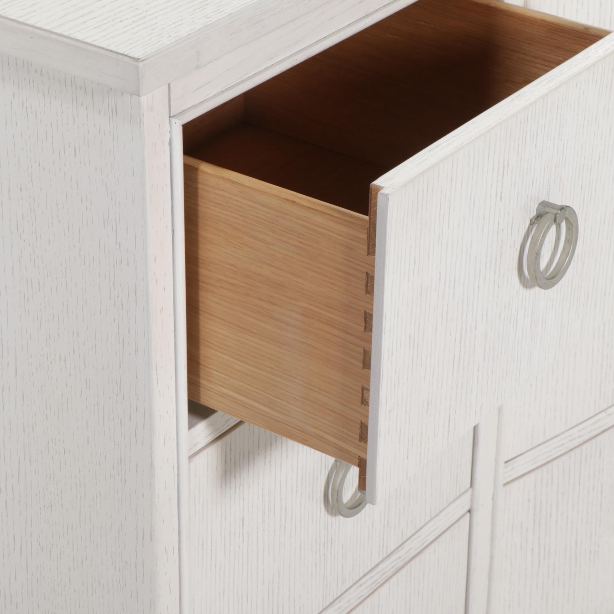 Ethan Allen "Heston" OakVeneered NineDrawer Dresser EBTH