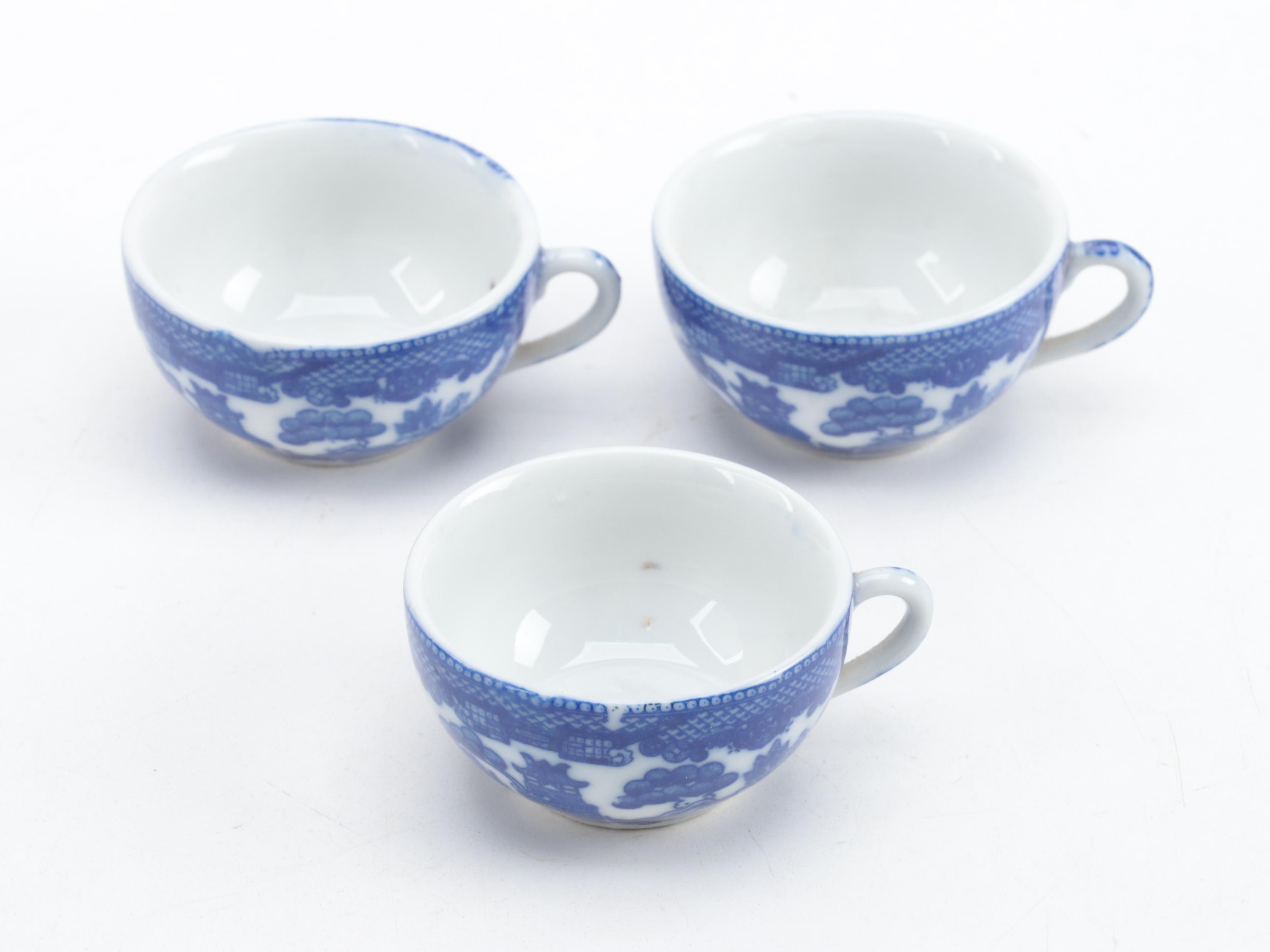 Blue Willow Miniature Porcelain Japanese Serveware Set, Mid20th