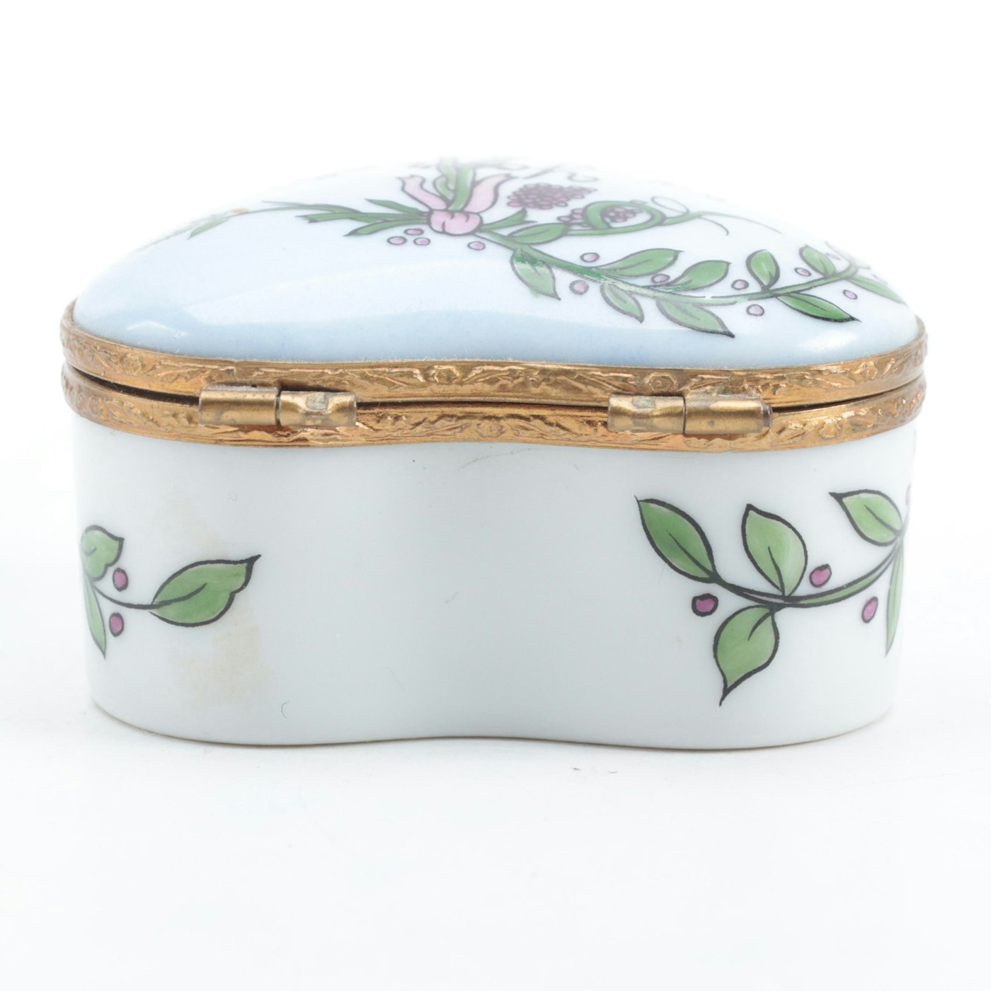 Gerard Ribierre Hand-Painted Porcelain Heart Limoges Box | EBTH