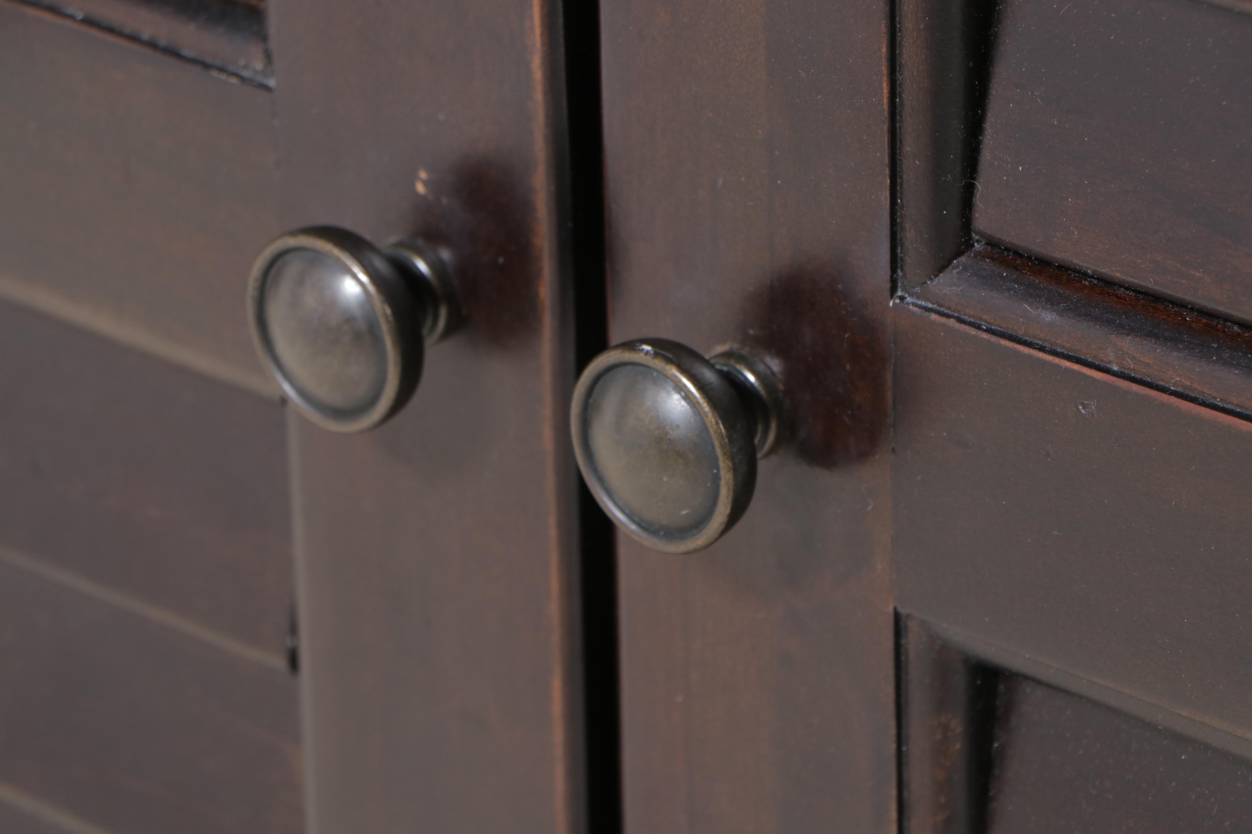 Paula Deen Home Cherrywood Utility in Tobacco Finish EBTH