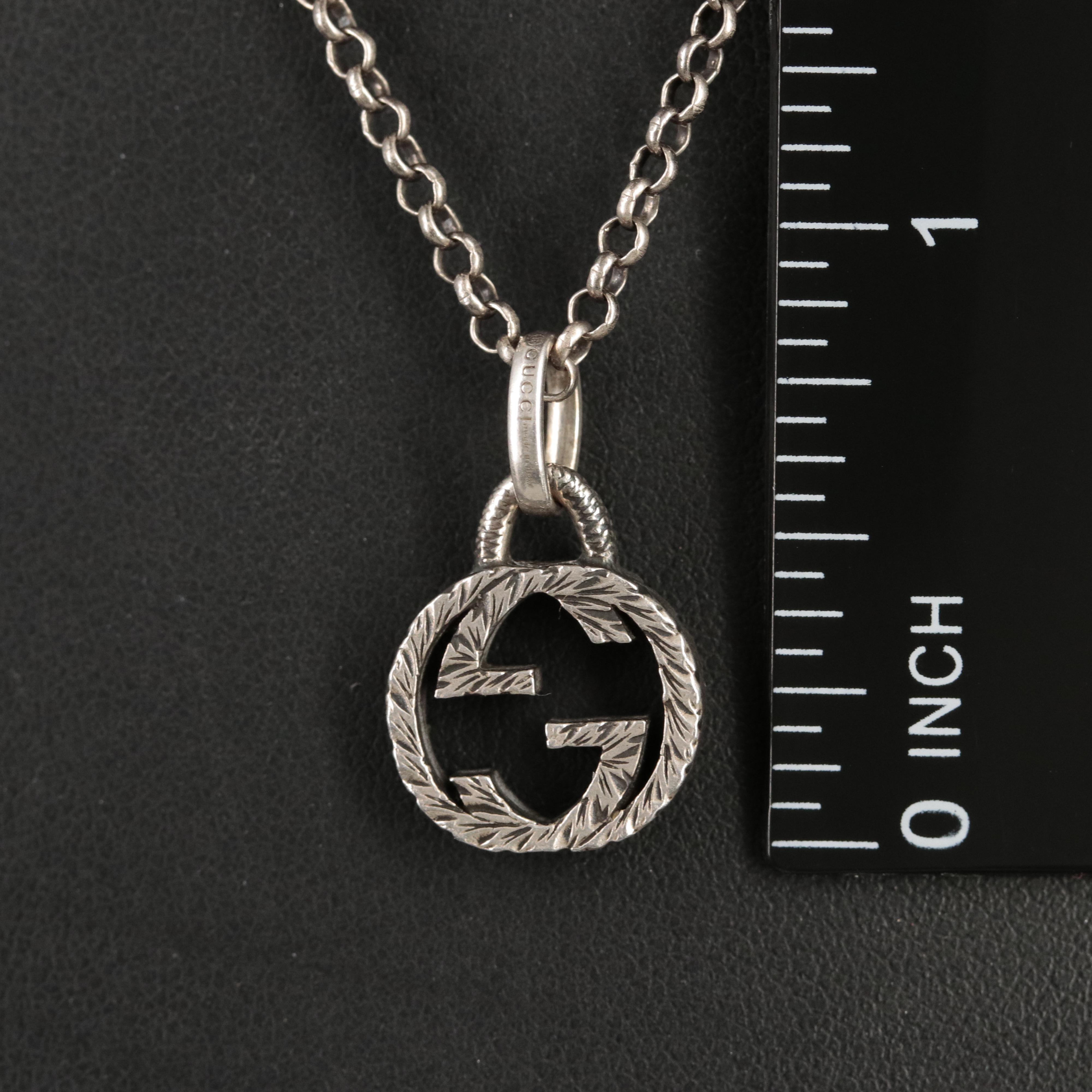 Gucci Interlocking G Pendant Necklace | EBTH