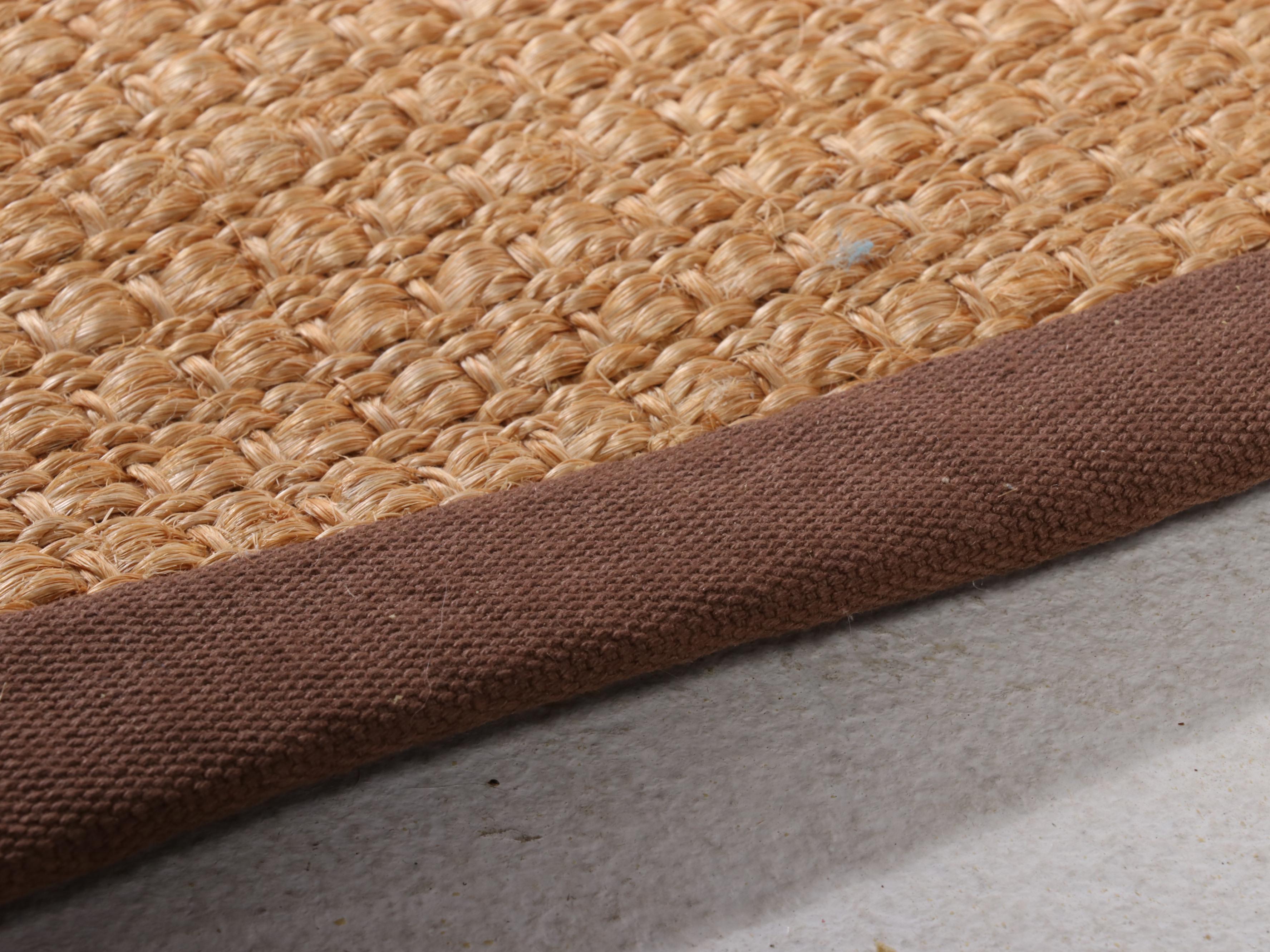 11'11 x 20'10 Machine Made Sisal Room Sized Rug EBTH