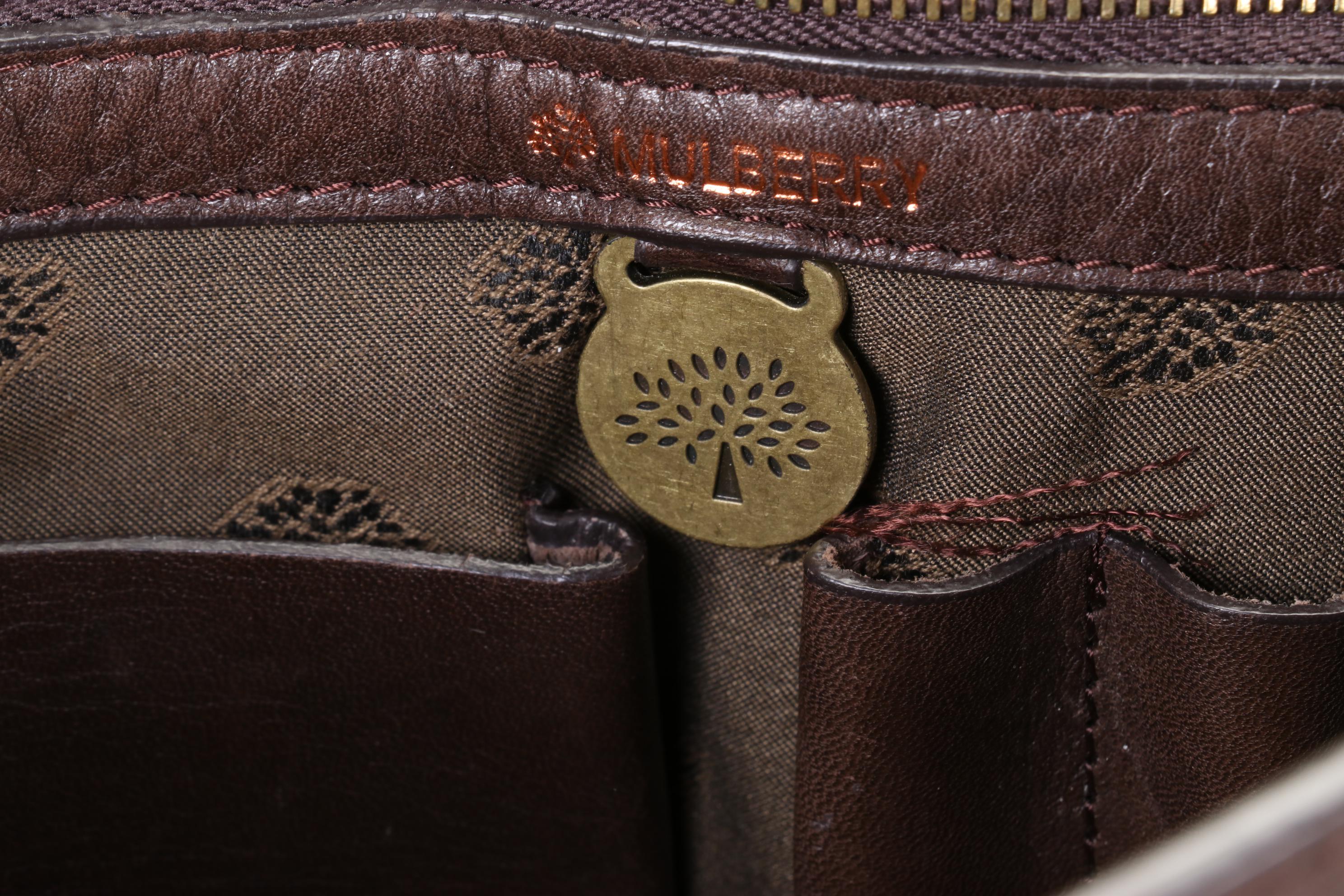 Mulberry Messenger Bag in Brown Grained Leather EBTH