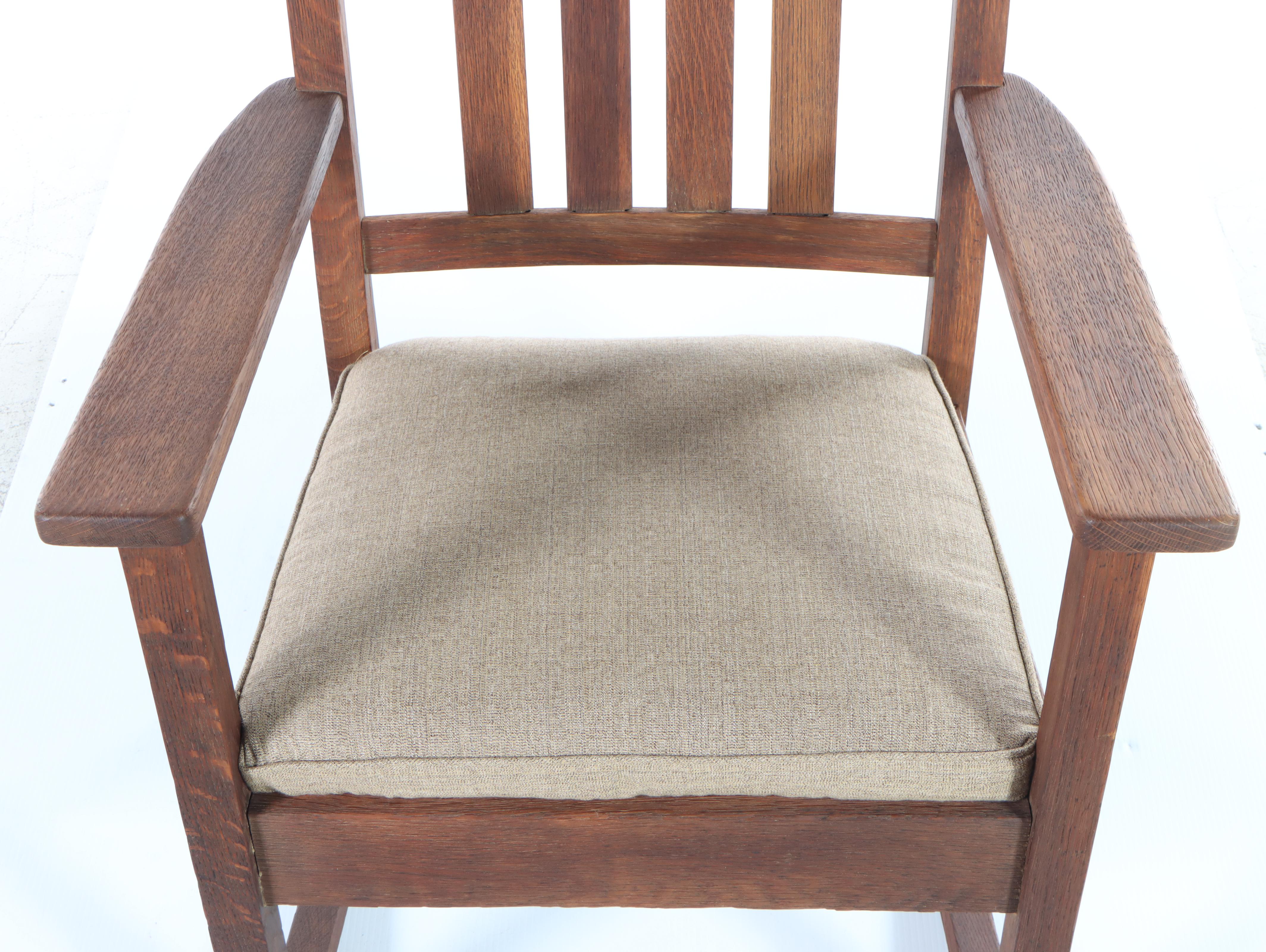 Stickley Quaint Furniture Arts & Crafts Oak Rocking Chair, Early 20th