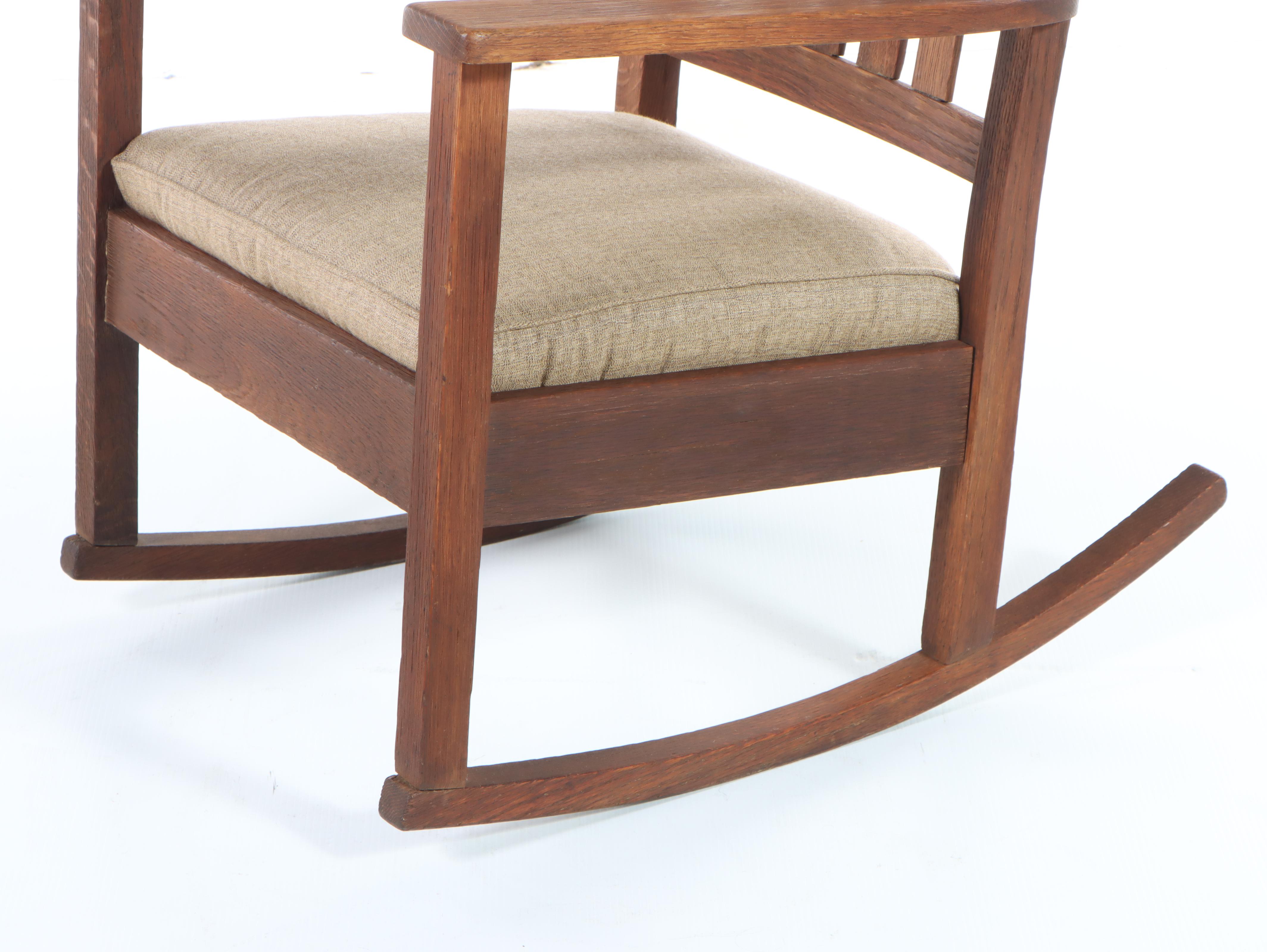 Stickley Quaint Furniture Arts & Crafts Oak Rocking Chair, Early 20th