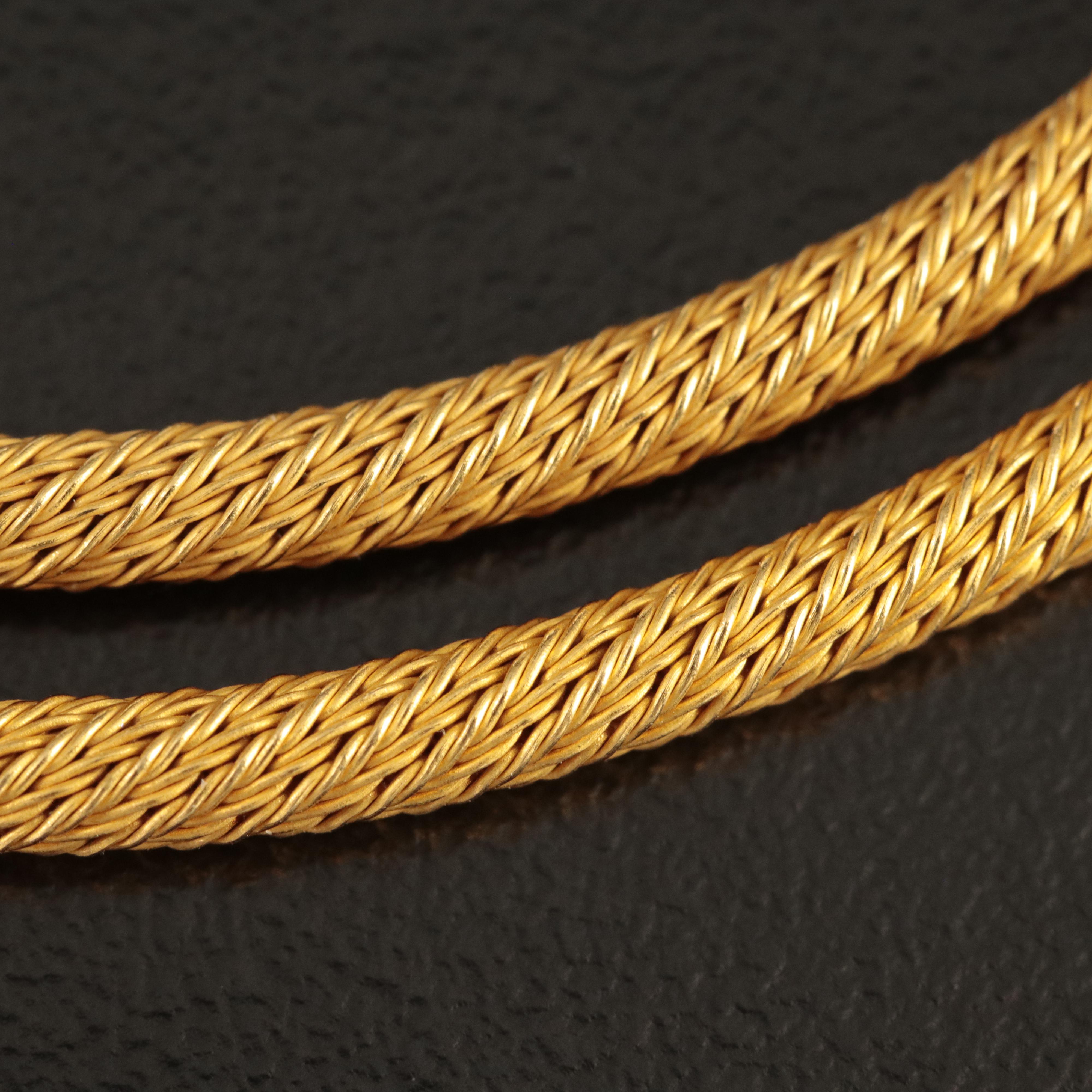 18K Fancy Mesh Necklace | EBTH