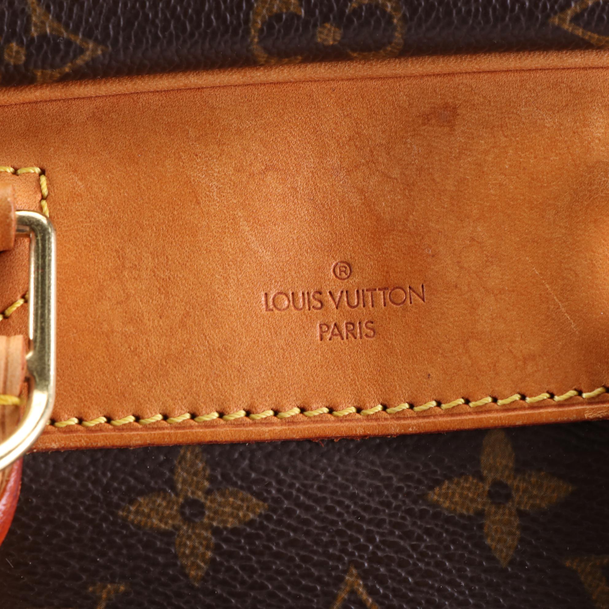 Louis Vuitton Deauville Travel Bag in Monogram Canvas and Vachetta