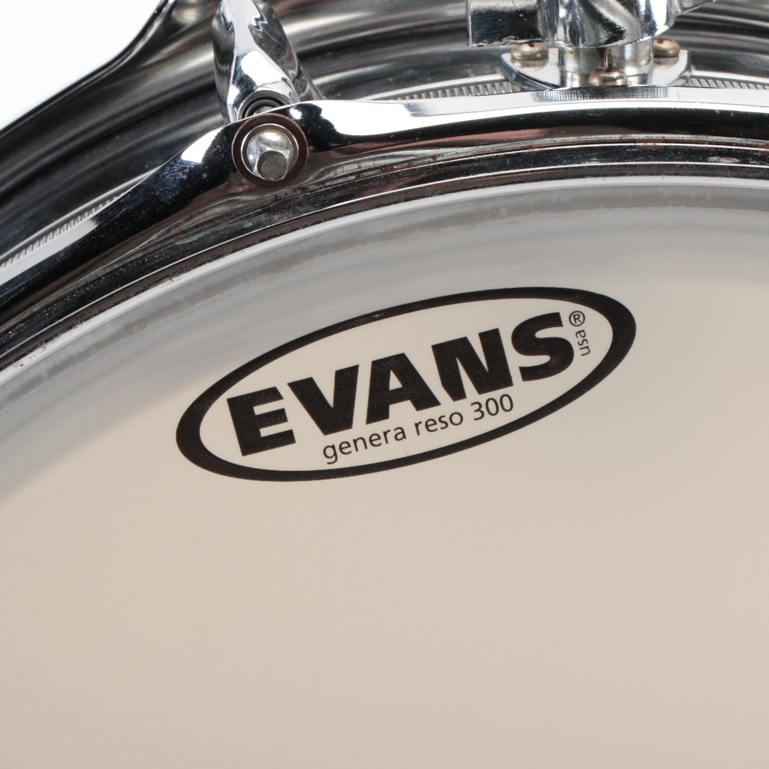 Evans Snare Drum With Remo Weatherking Head, Ludwig Case EBTH