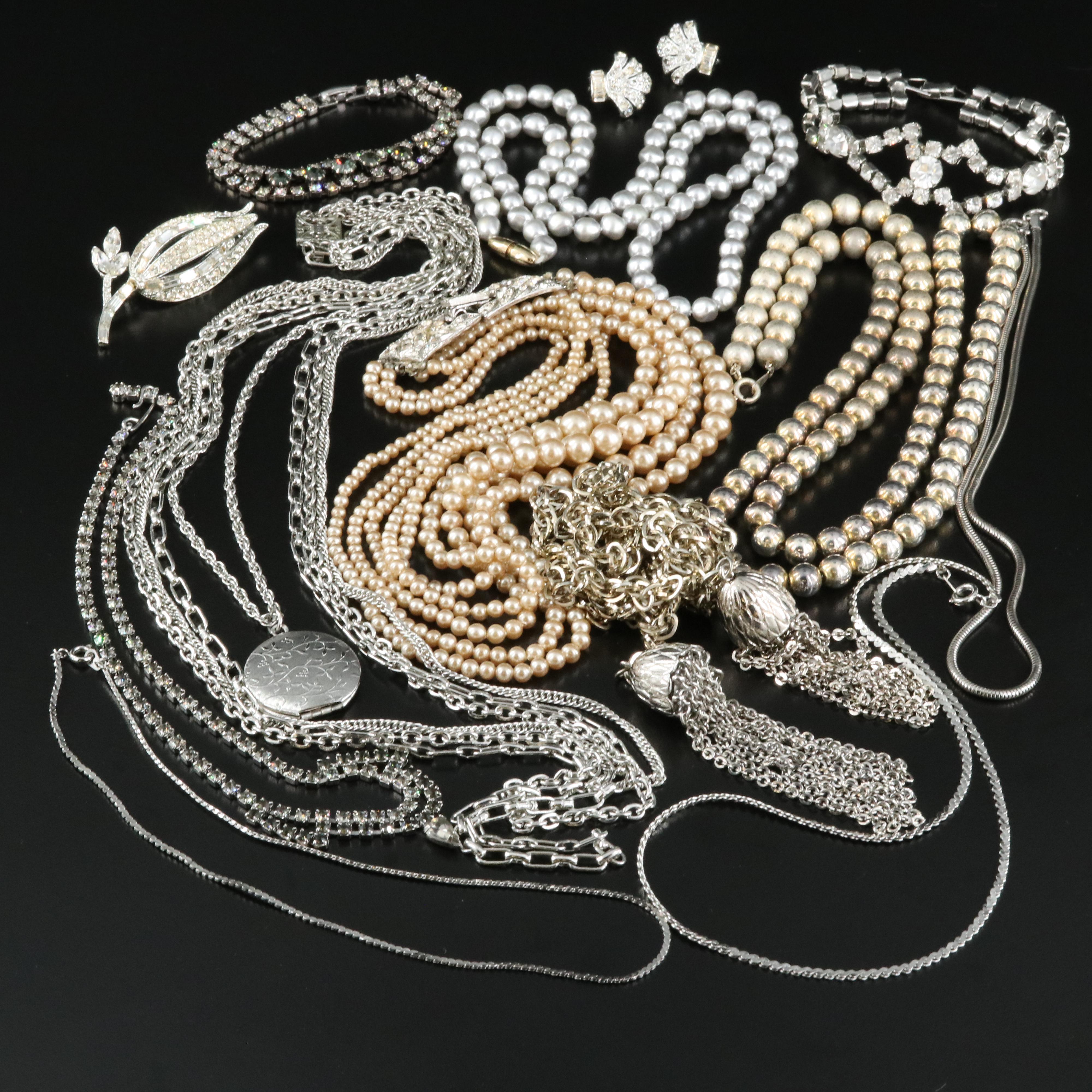 Rhinestones Featured in Vintage Jewelry Collection EBTH