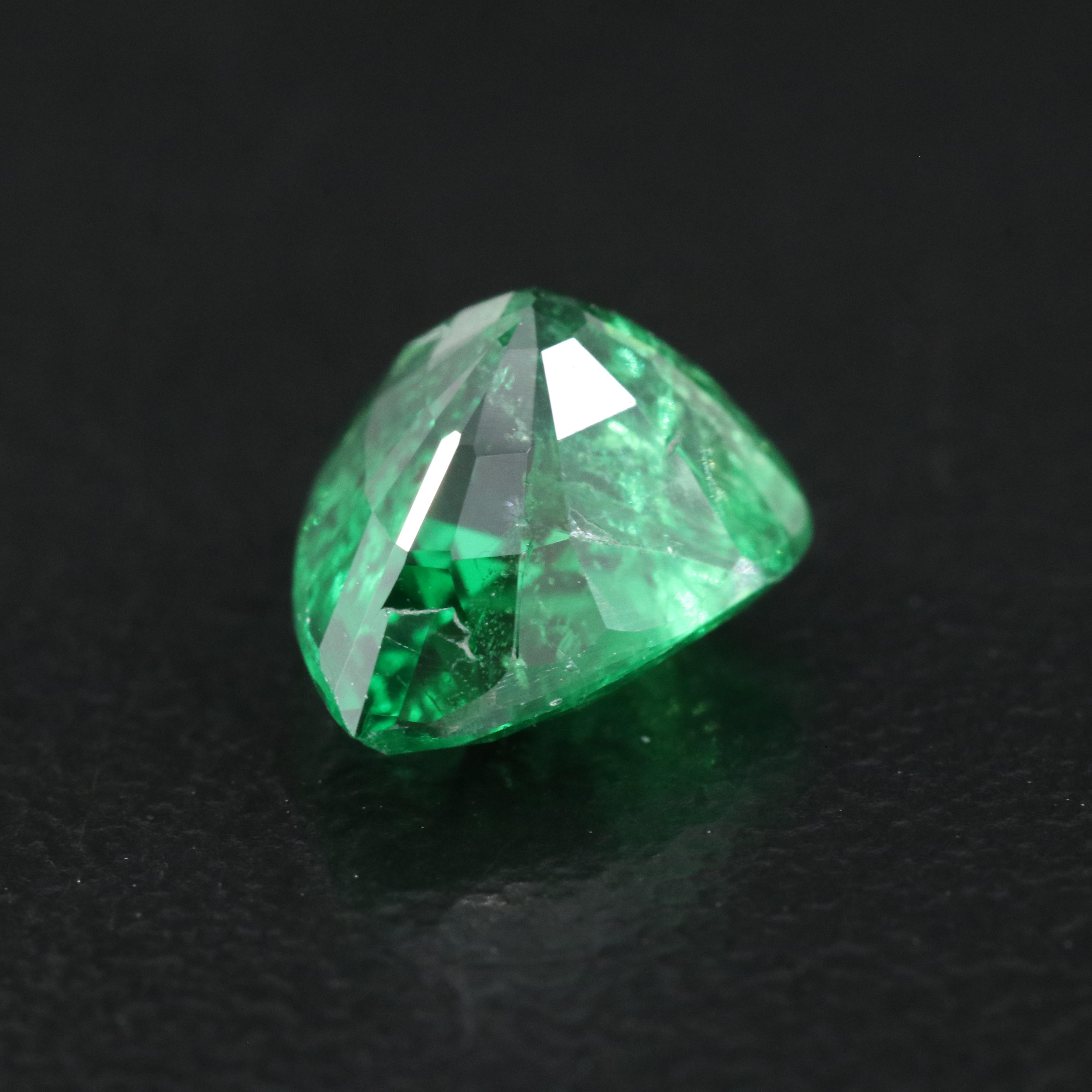 Loose 2.02 CT Tsavorite EBTH