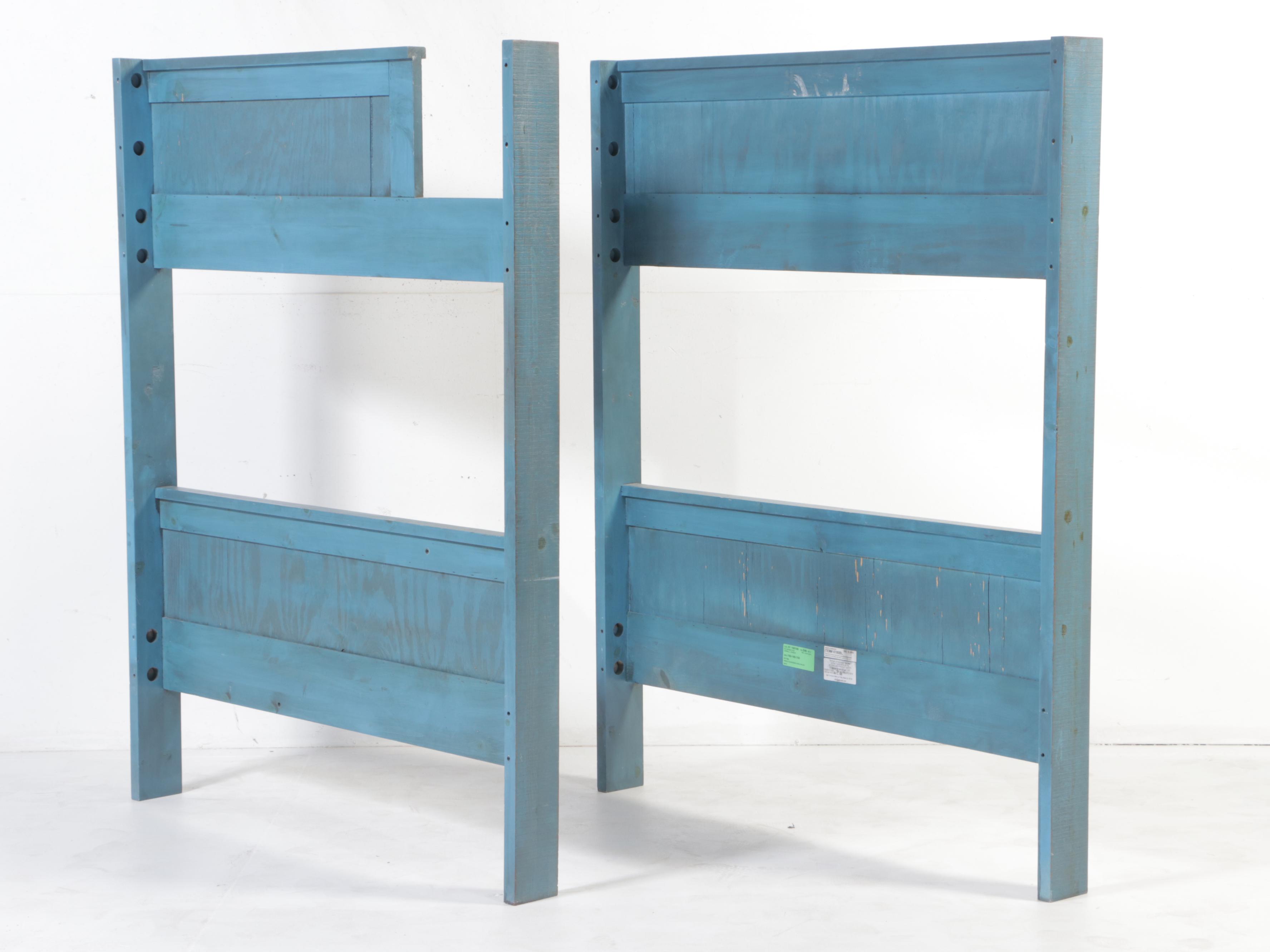 Oak Furniture West LLC "Frisco" BluePainted Full Size Bunk Beds EBTH