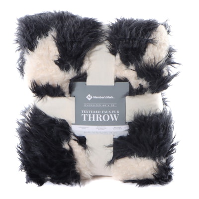 Member's Mark Black and White Faux Fur Oversized Throw