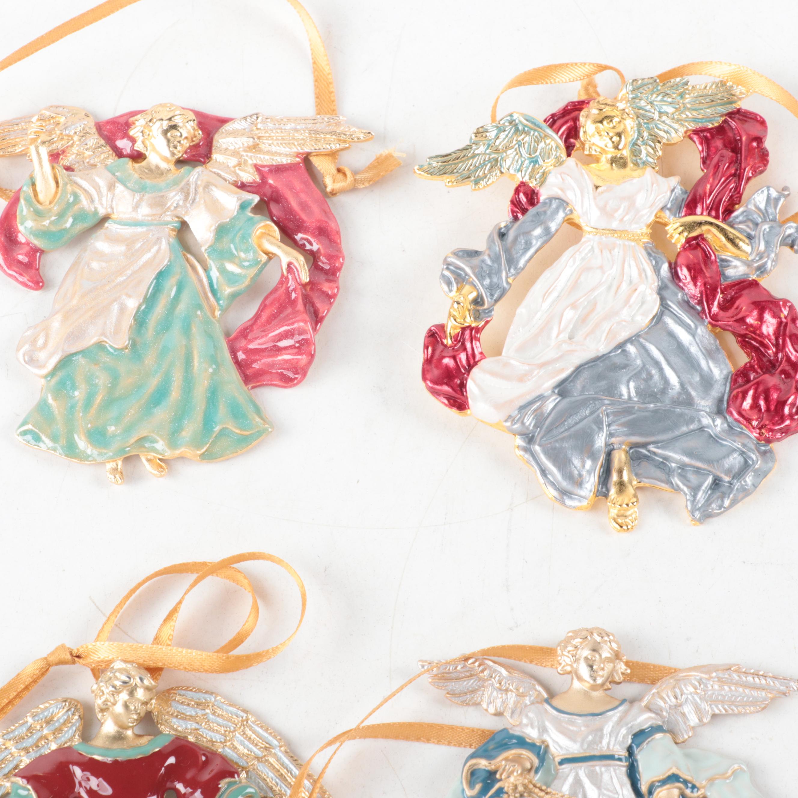 The Metropolitan Museum of Art Angel Tree and Star Christmas Ornaments  EBTH