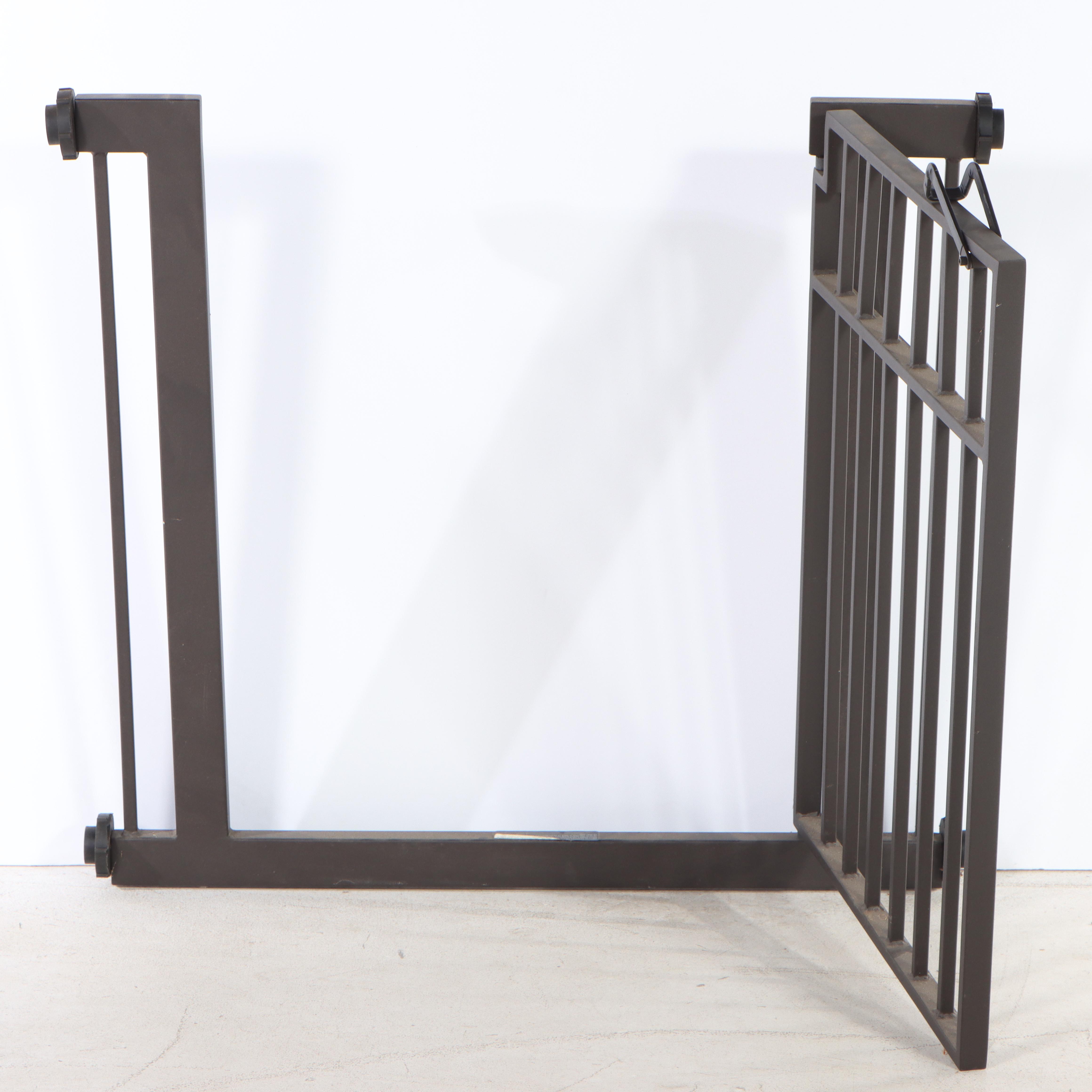 PowderCoated Metal Pet Gate EBTH