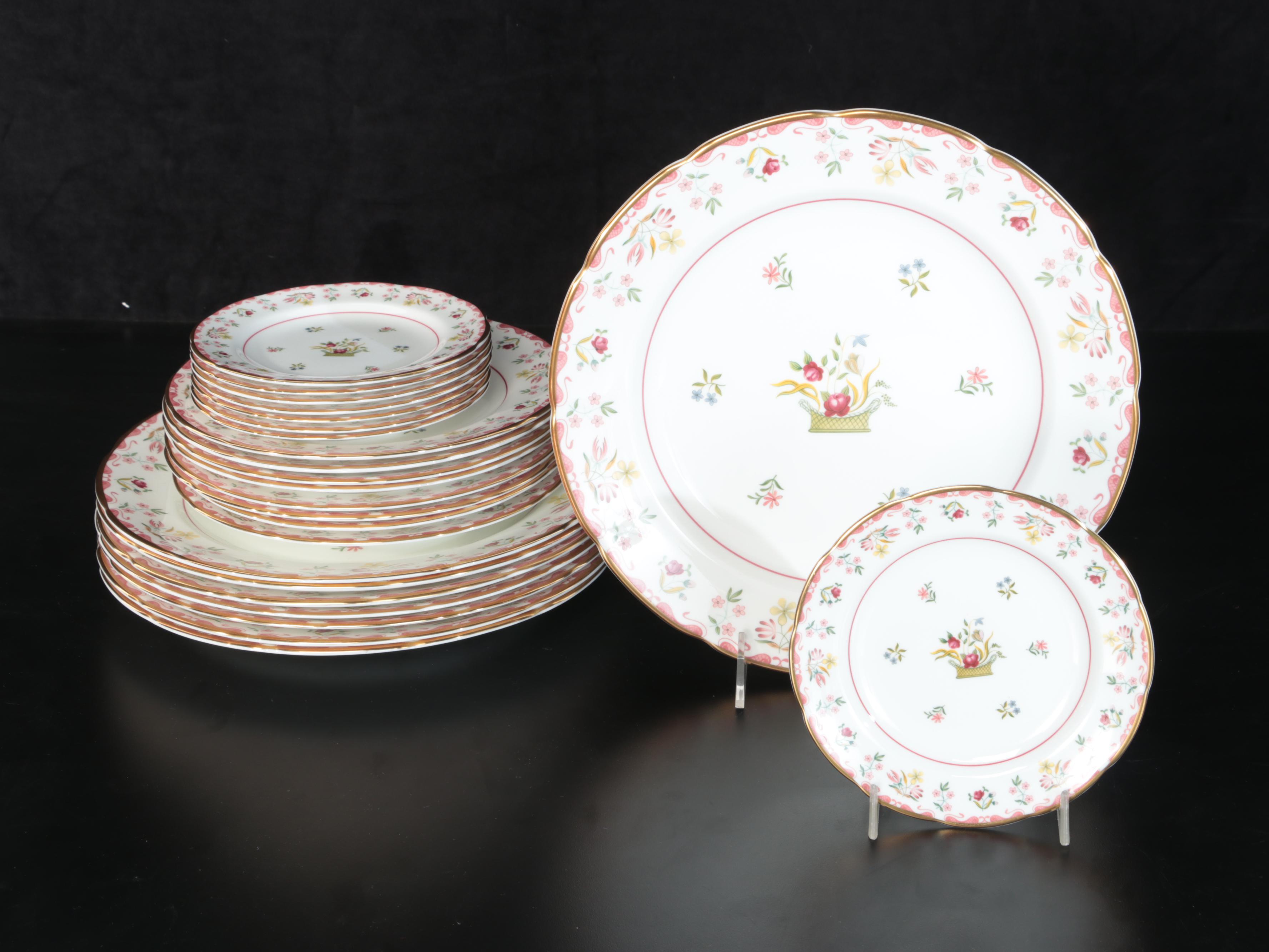 Wedgwood "Bianca" Bone China Tableware, Late 20th Century EBTH