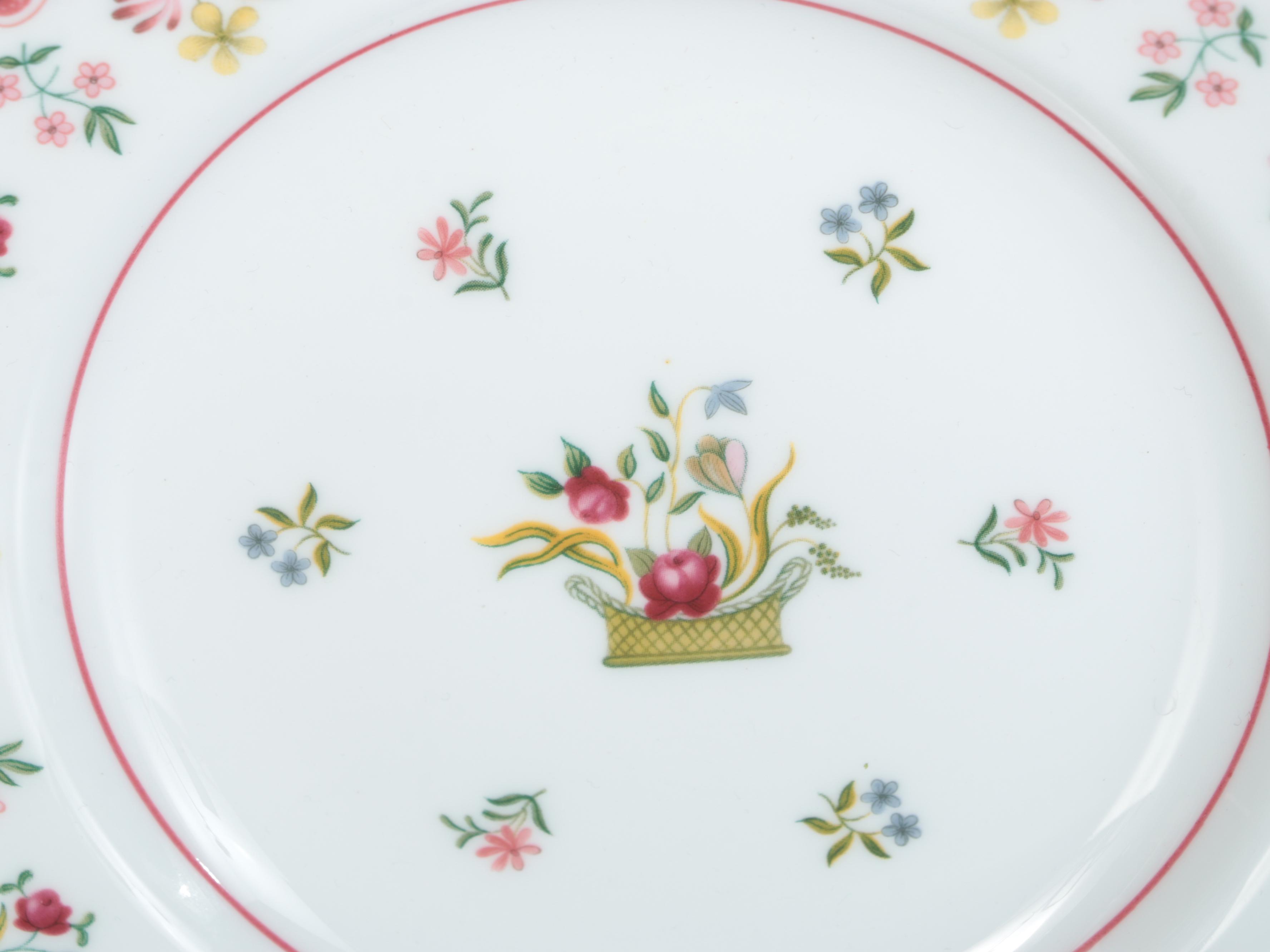 Wedgwood "Bianca" Bone China Tableware, Late 20th Century EBTH