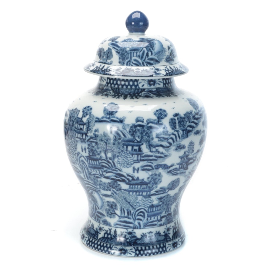 United Wilson Chinese Porcelain Ginger Jar