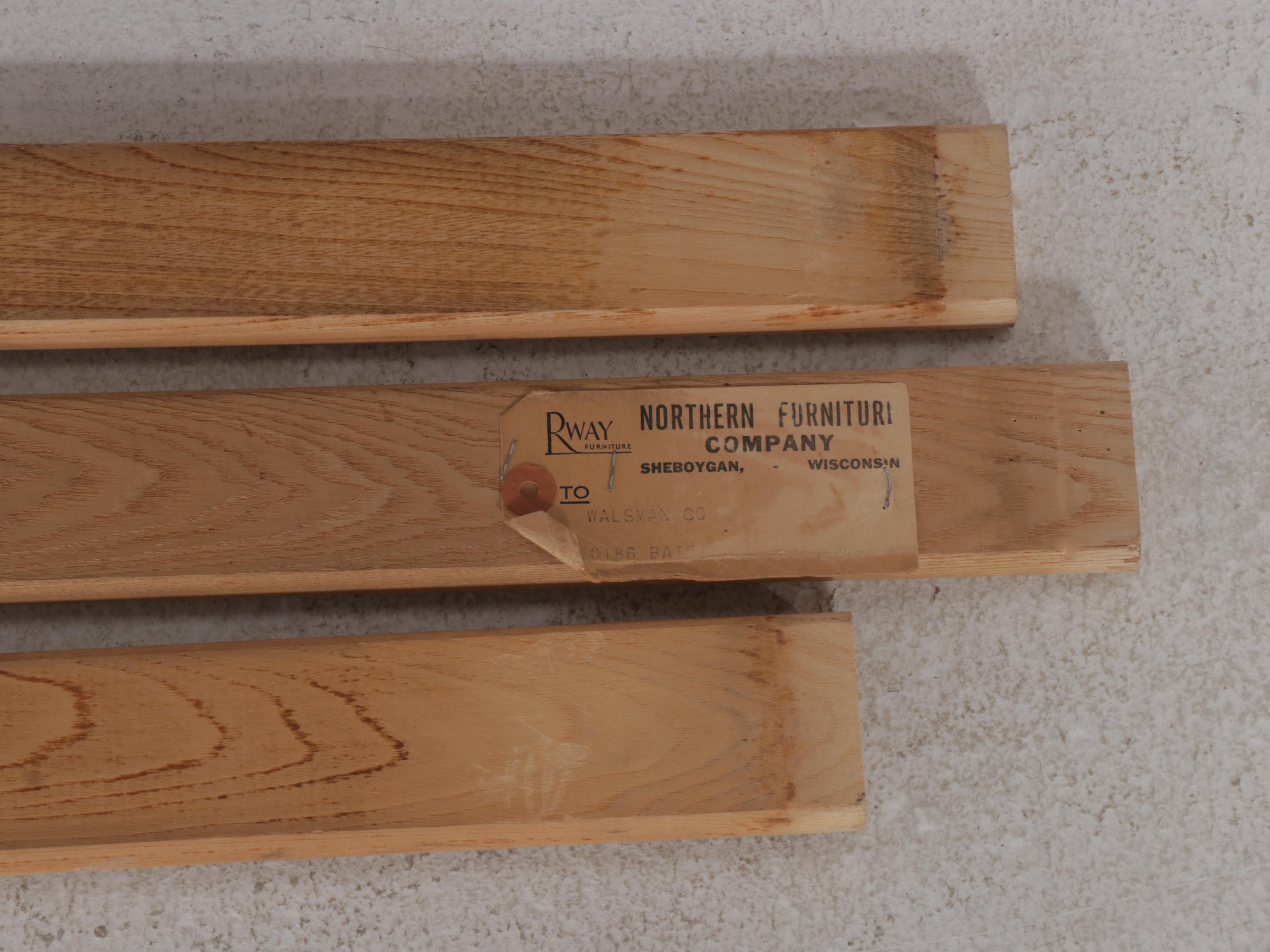 Northern Furniture Co. Neoclassical Style Mahogany Full Bed with