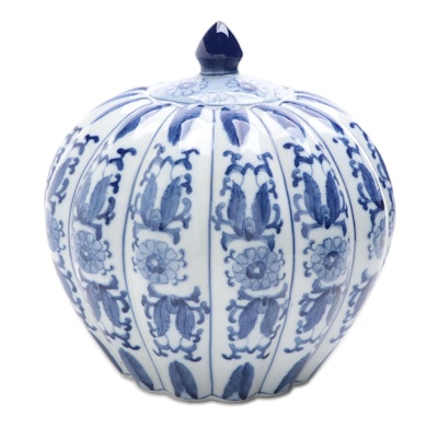 Chinese Blue and White Porcelain Lobed Melon Jar