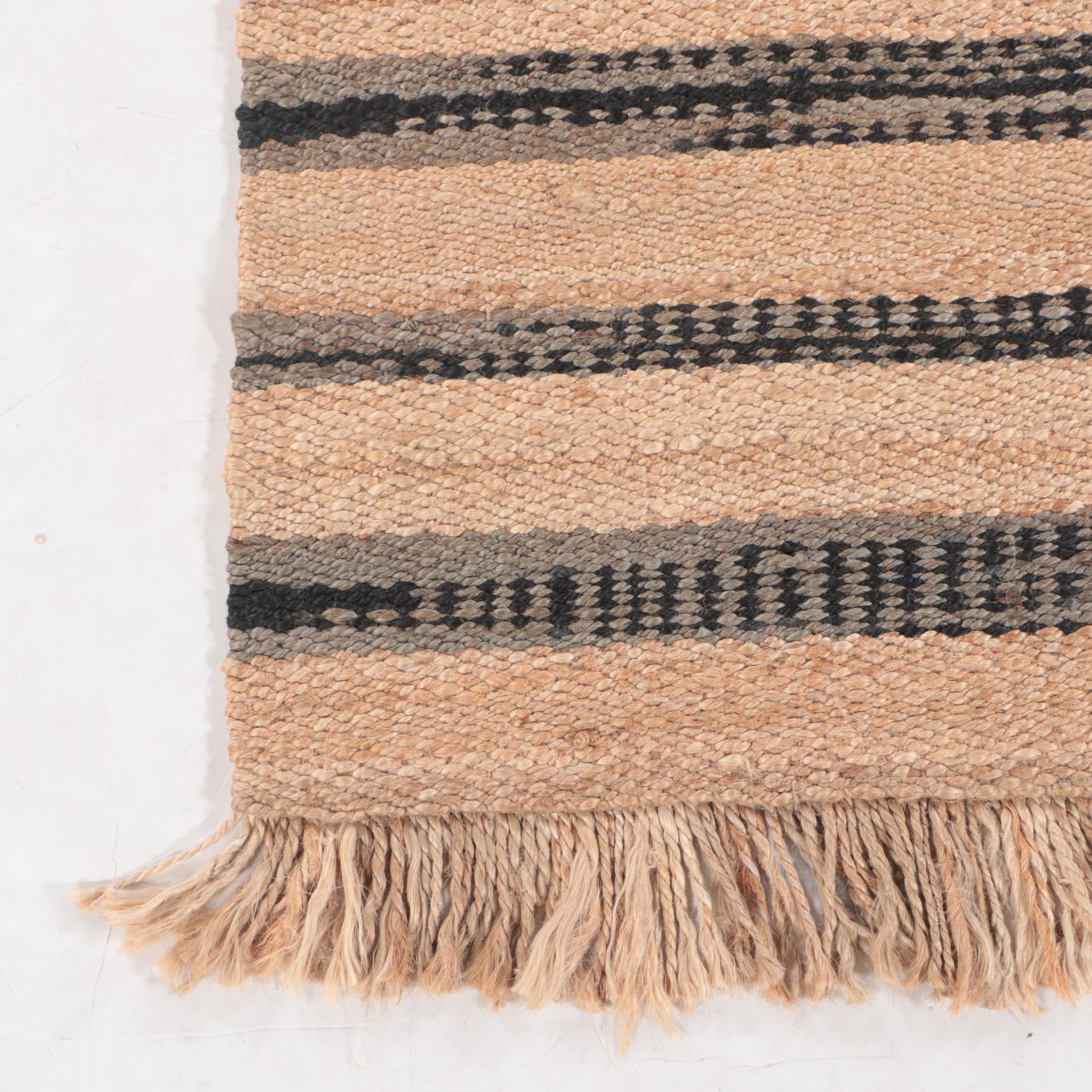 5'1 x 9' Handwoven World Market Indian Jute Area Rug EBTH