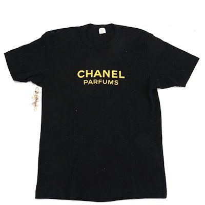 Promotional Chanel Parfums T-Shirt, Chanel Promotional Key Fob Chanel No. 5