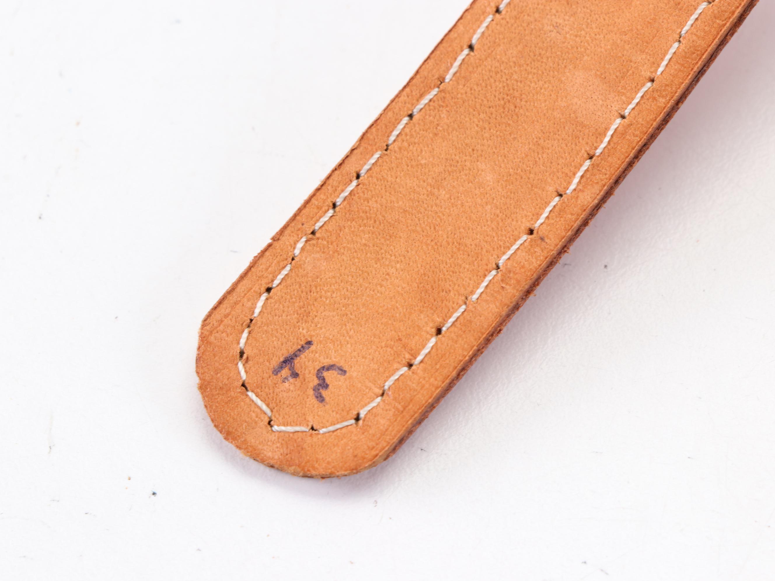 Large Leather Travel Bag with Detachable Shoulder Strap EBTH