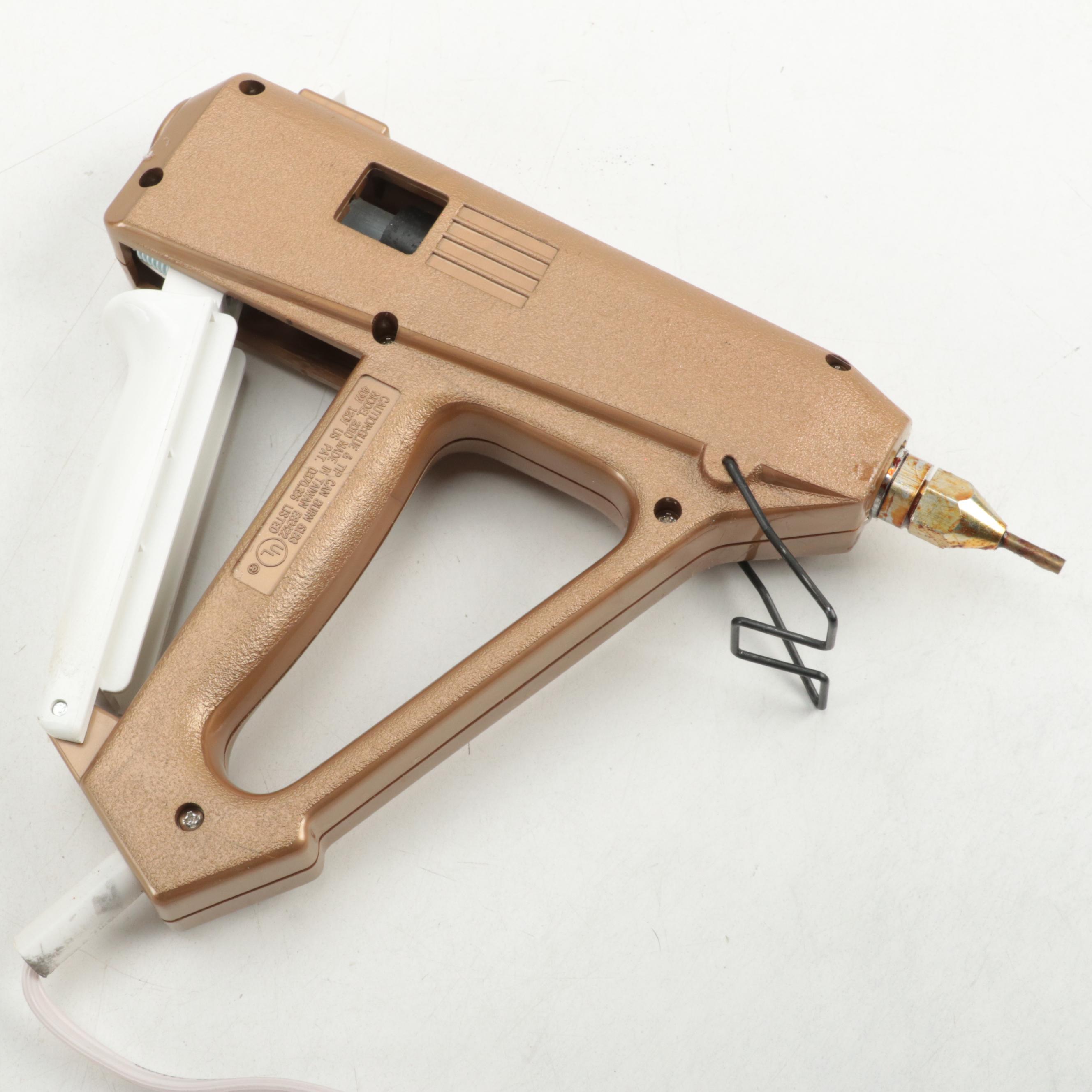 Aleene's Ultimate Glue Gun with Glass and Plastic Seed Beads EBTH