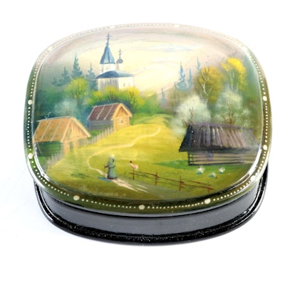 Russian Farm Scene Lacquerware Box