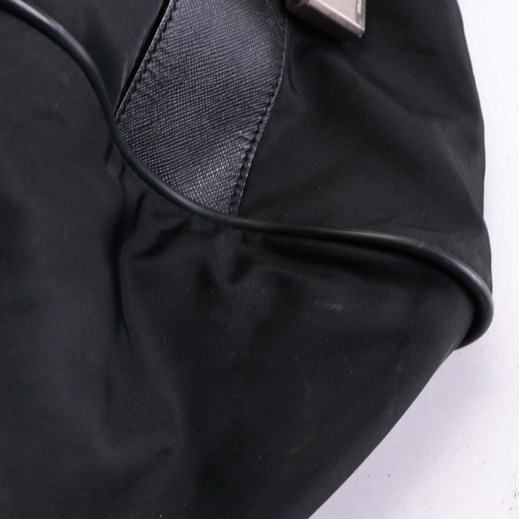 Prada Locking Duffle Bag in Nylon with Saffiano Leather Trim EBTH