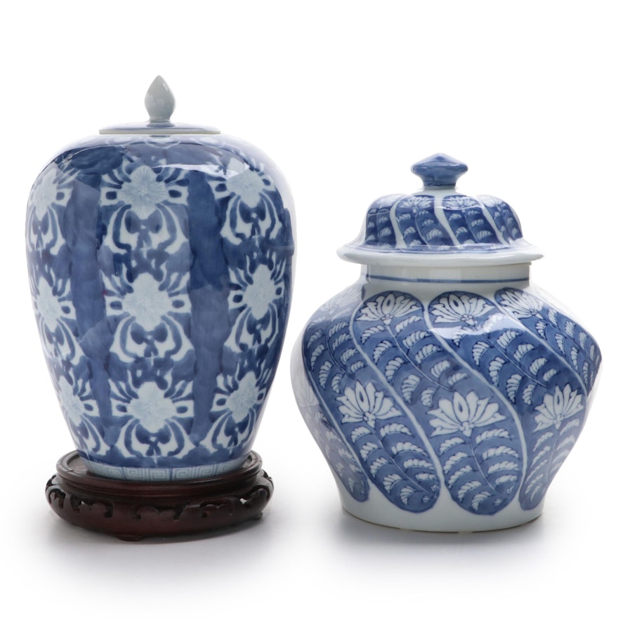 Chinese Blue and White Porcelain Covered Jars