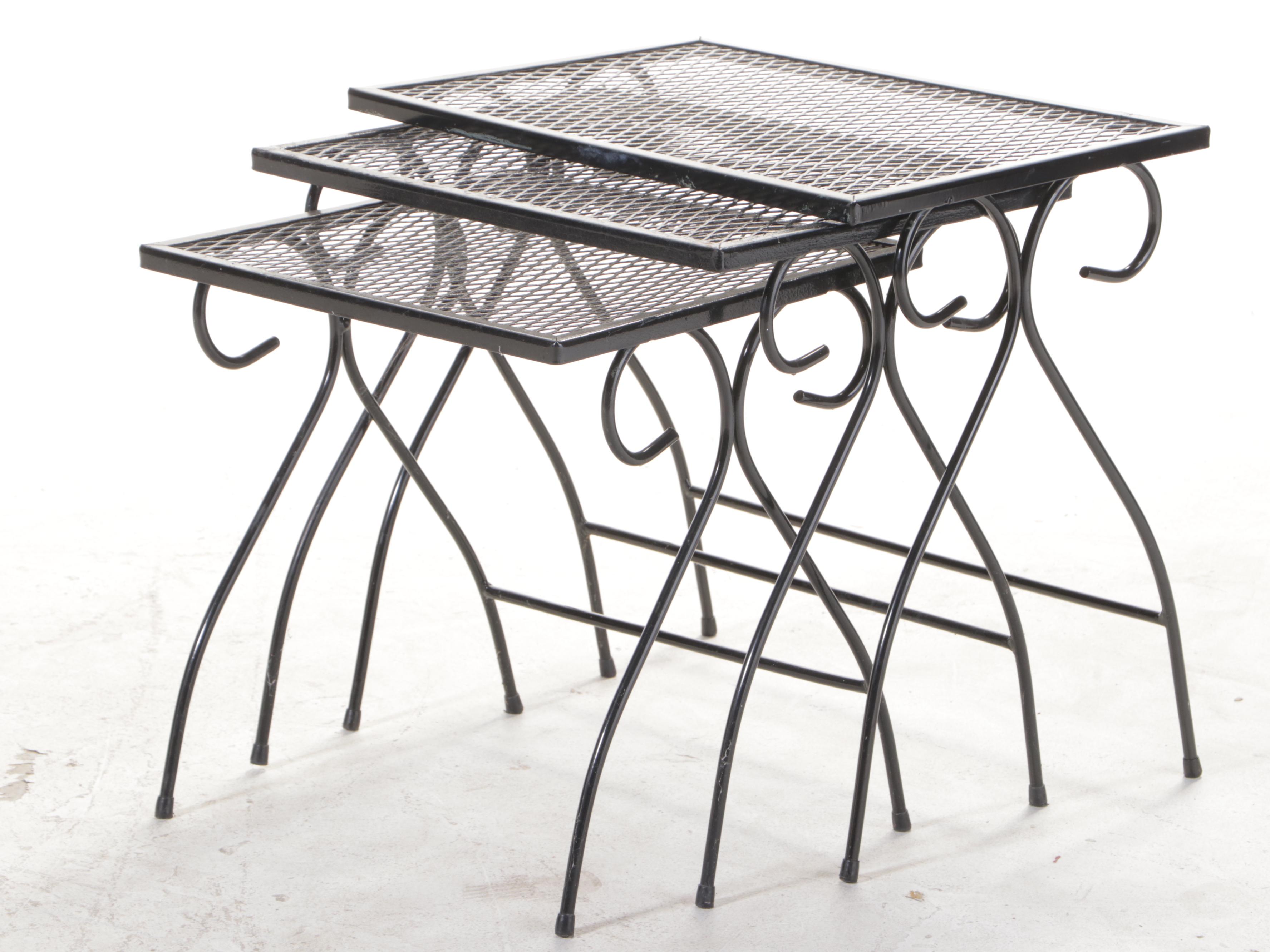 SixPiece BlackPainted Iron and Wire Mesh Patio Furniture Set EBTH