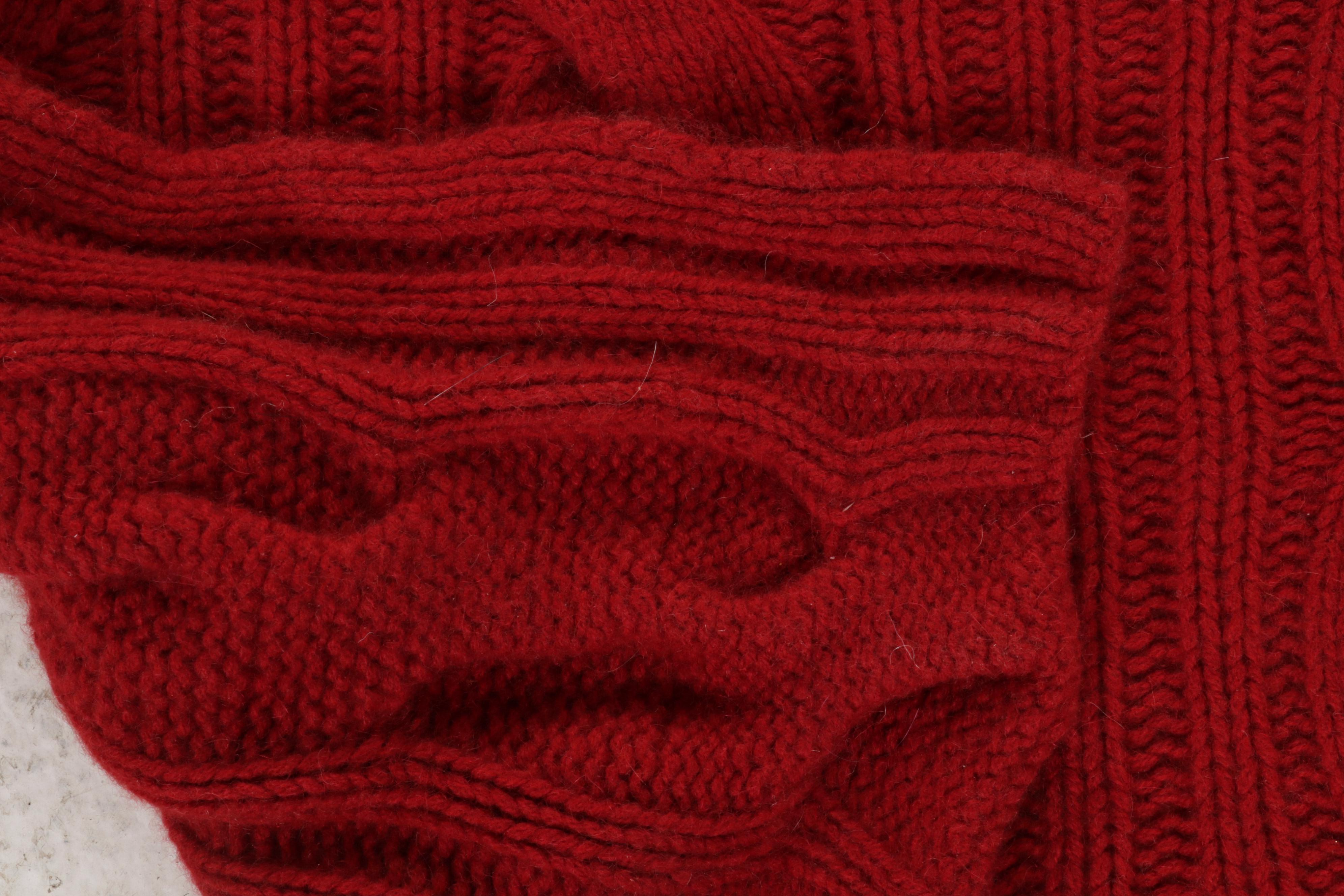 Neiman Marcus Cashmere Red Cable Knit Chunky Throw Blanket EBTH