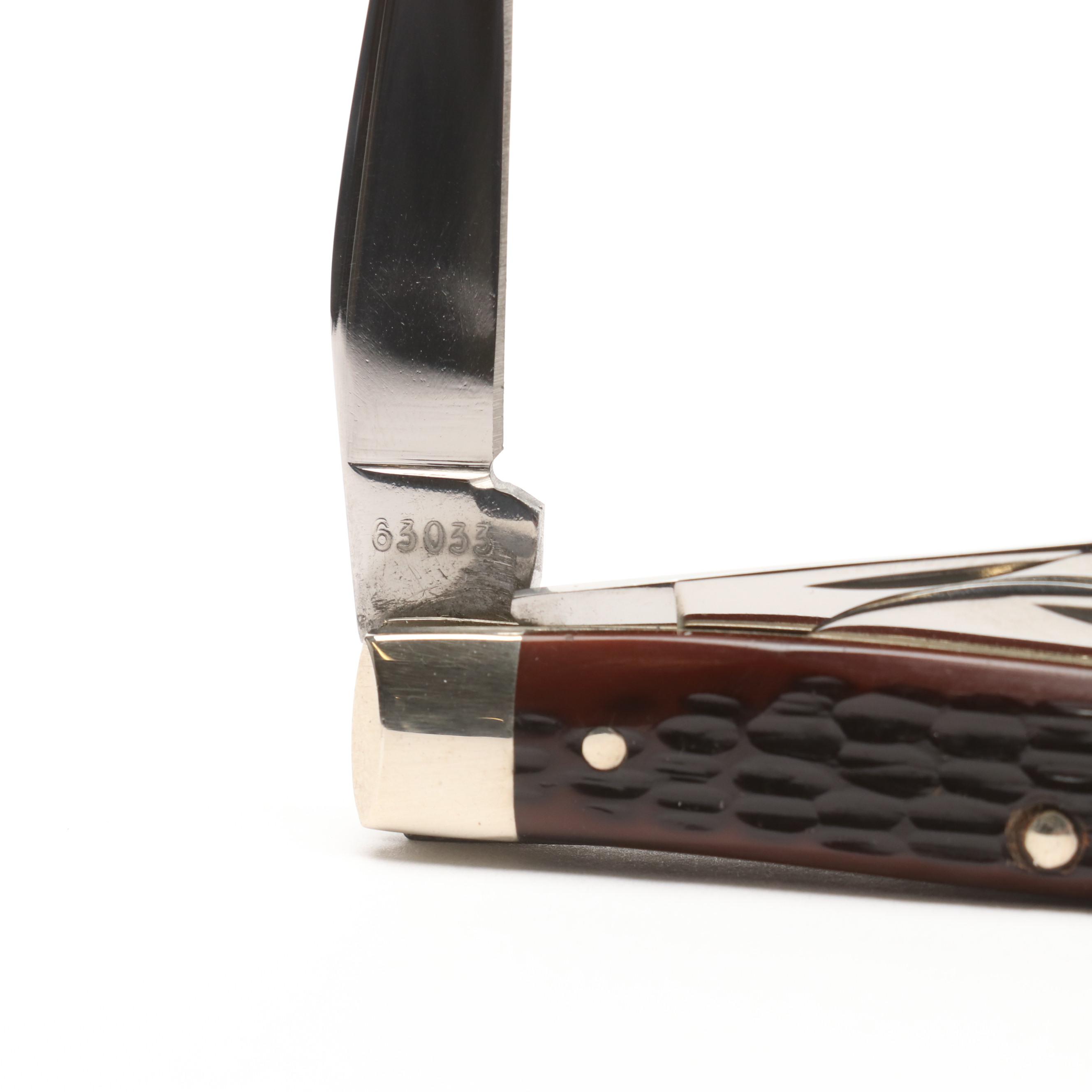 Case Folding Knife Collection with Storage Case, Mid/Late 20th and 21st