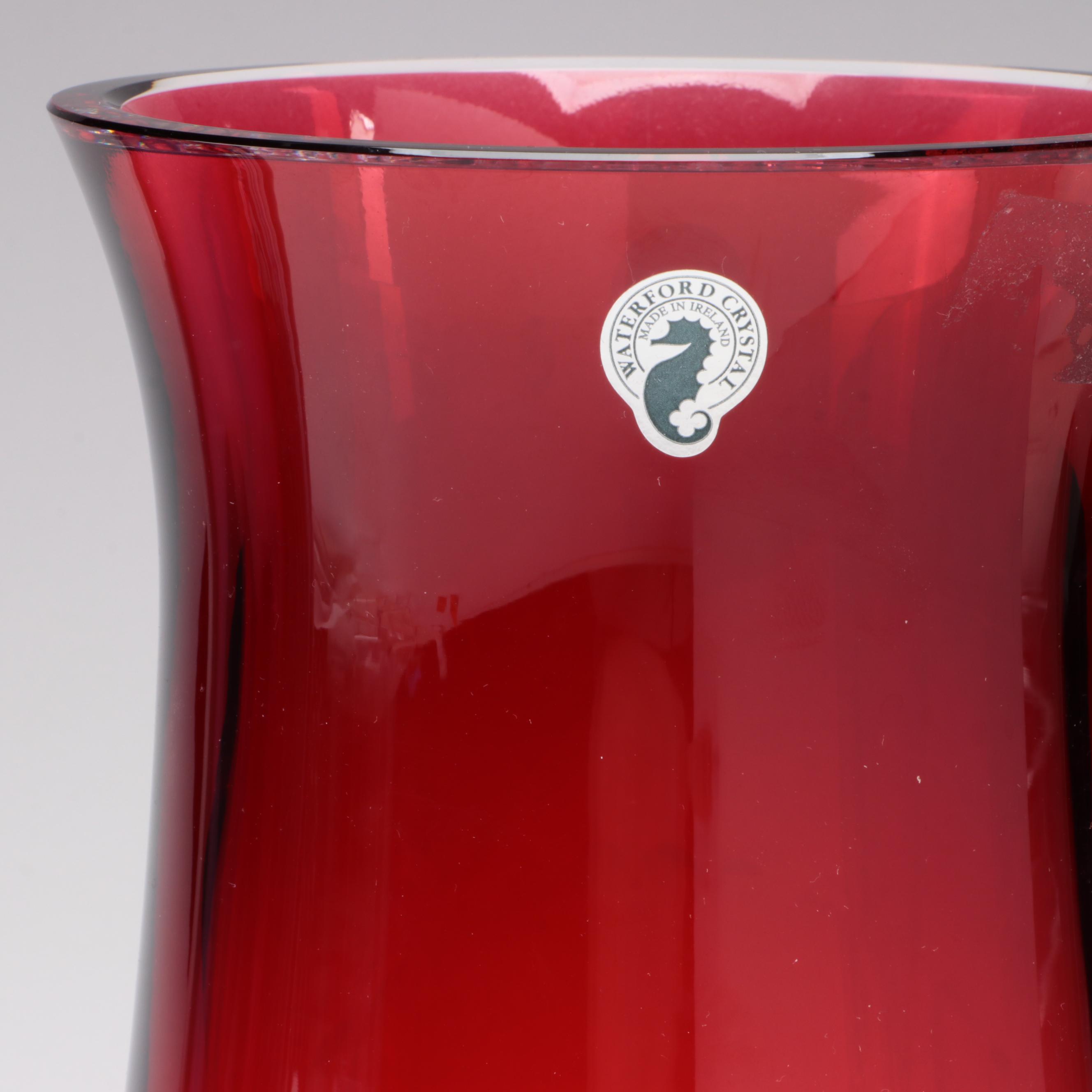 Waterford Crystal "Crimson Collection" Vase with Kosta Boda "Amore" Vase EBTH