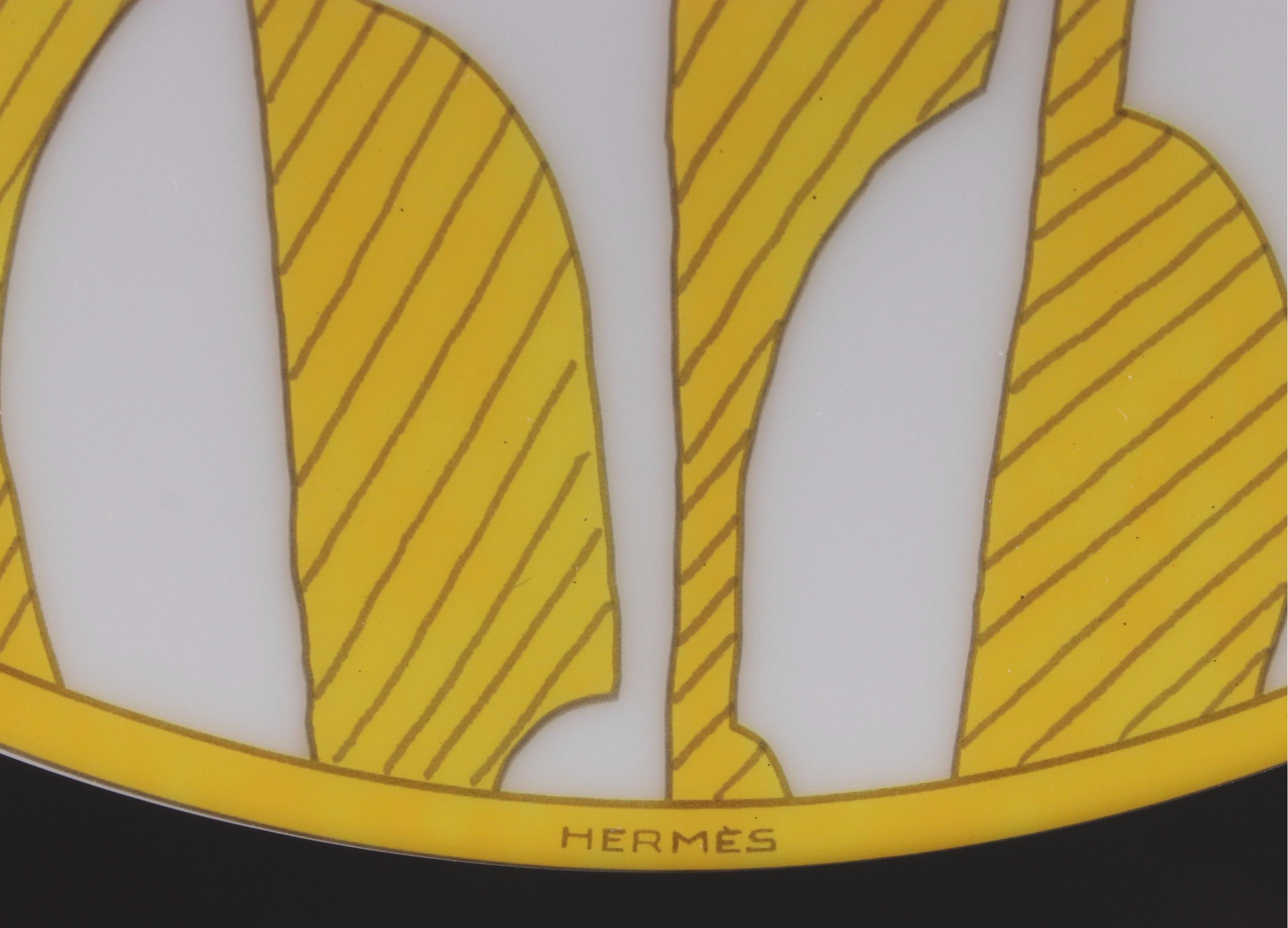 Hermès "Soleil d'Hermès" Porcelain Bread and Butter Plates EBTH