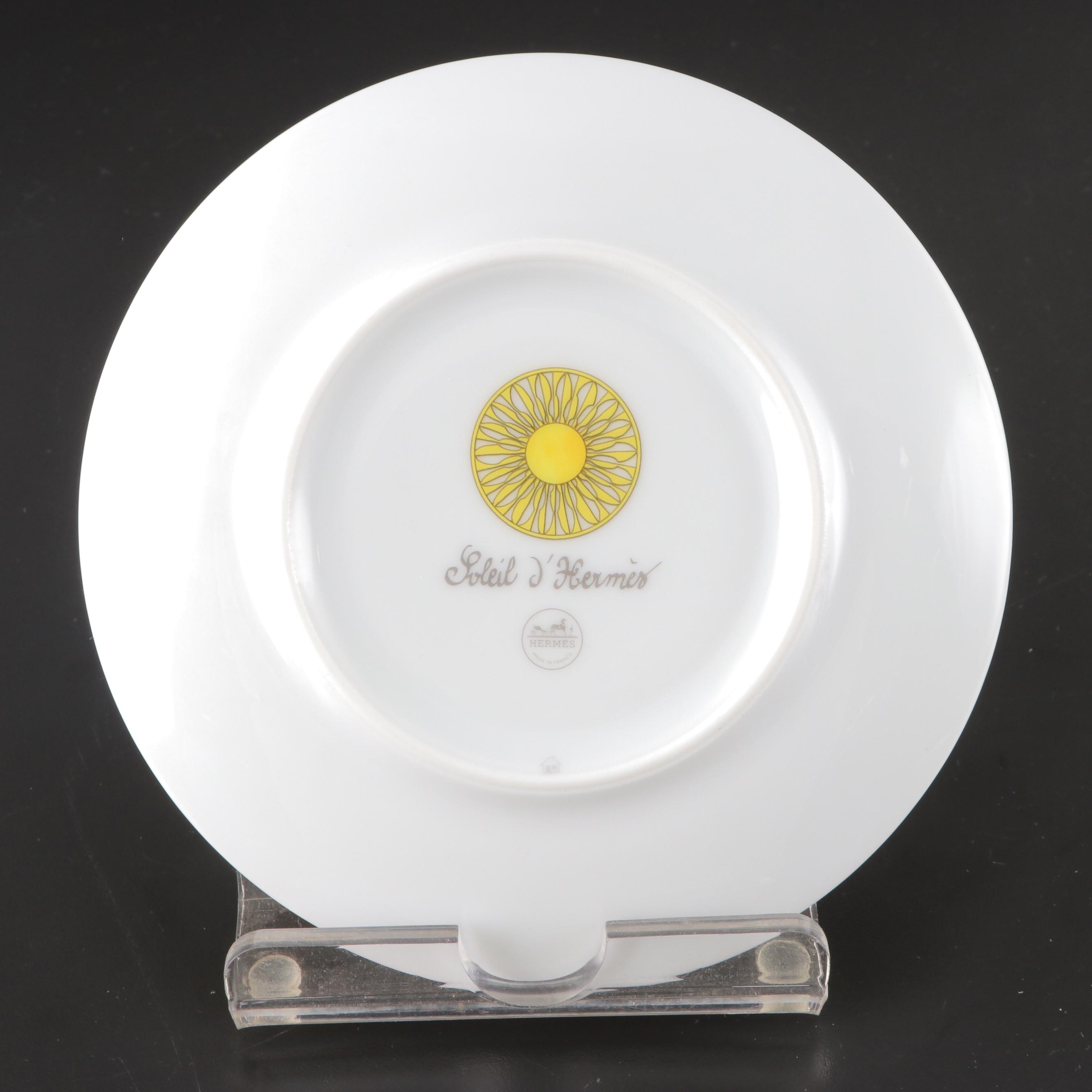 Hermès "Soleil d'Hermès" Porcelain Bread and Butter Plates EBTH